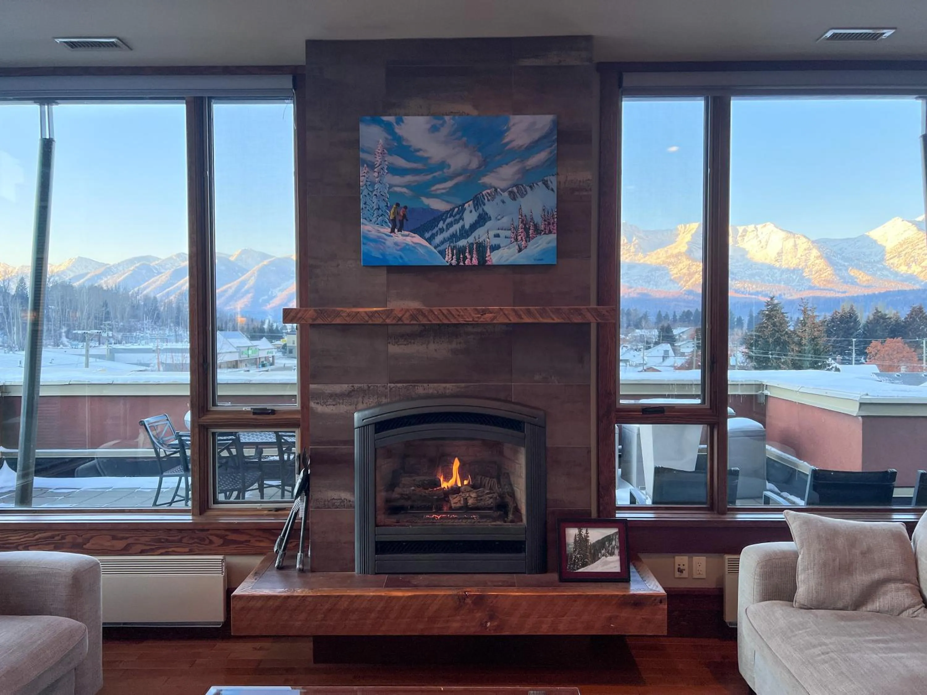 901 by Fernie Central Reservations