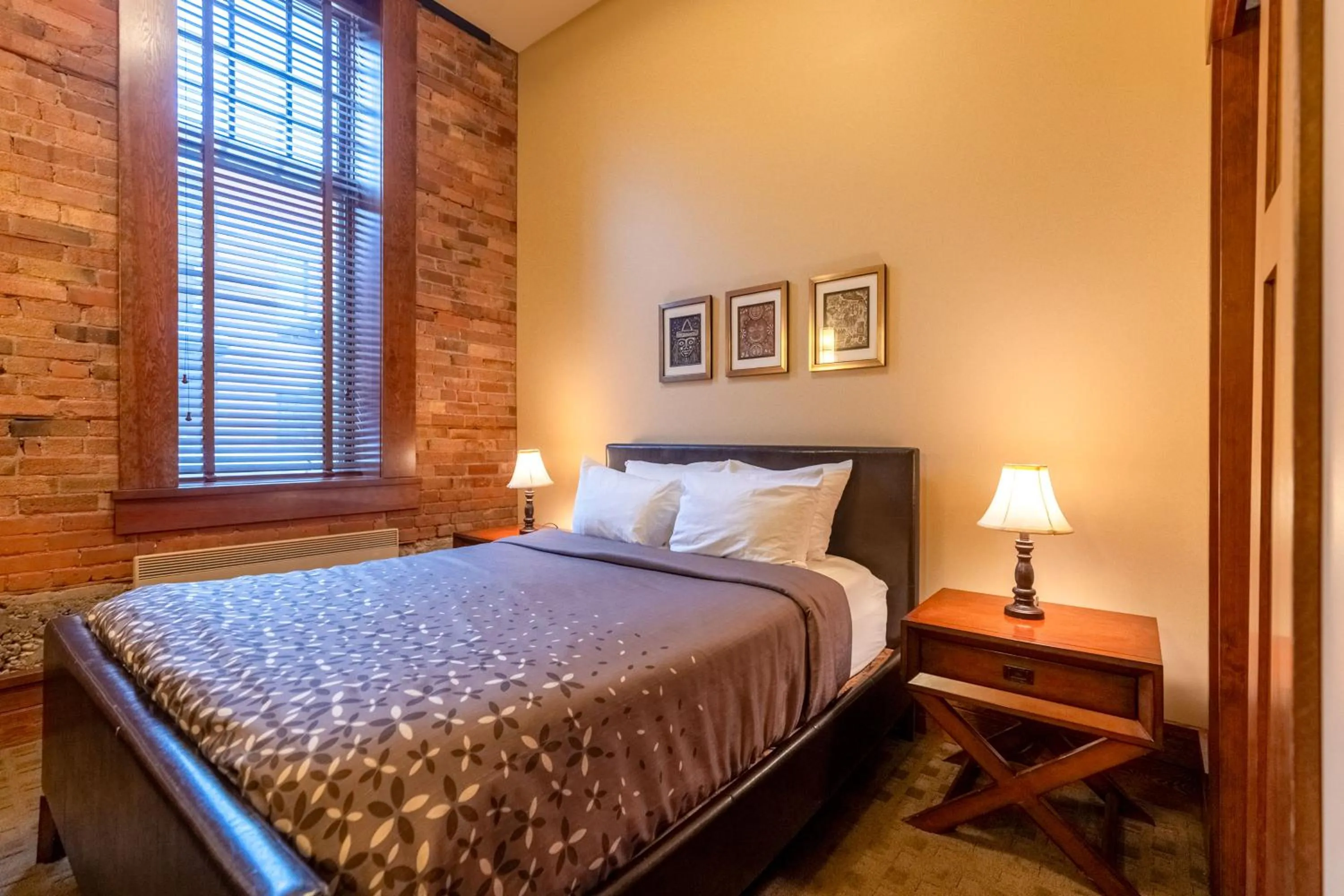 Bed in 901 by Fernie Central Reservations
