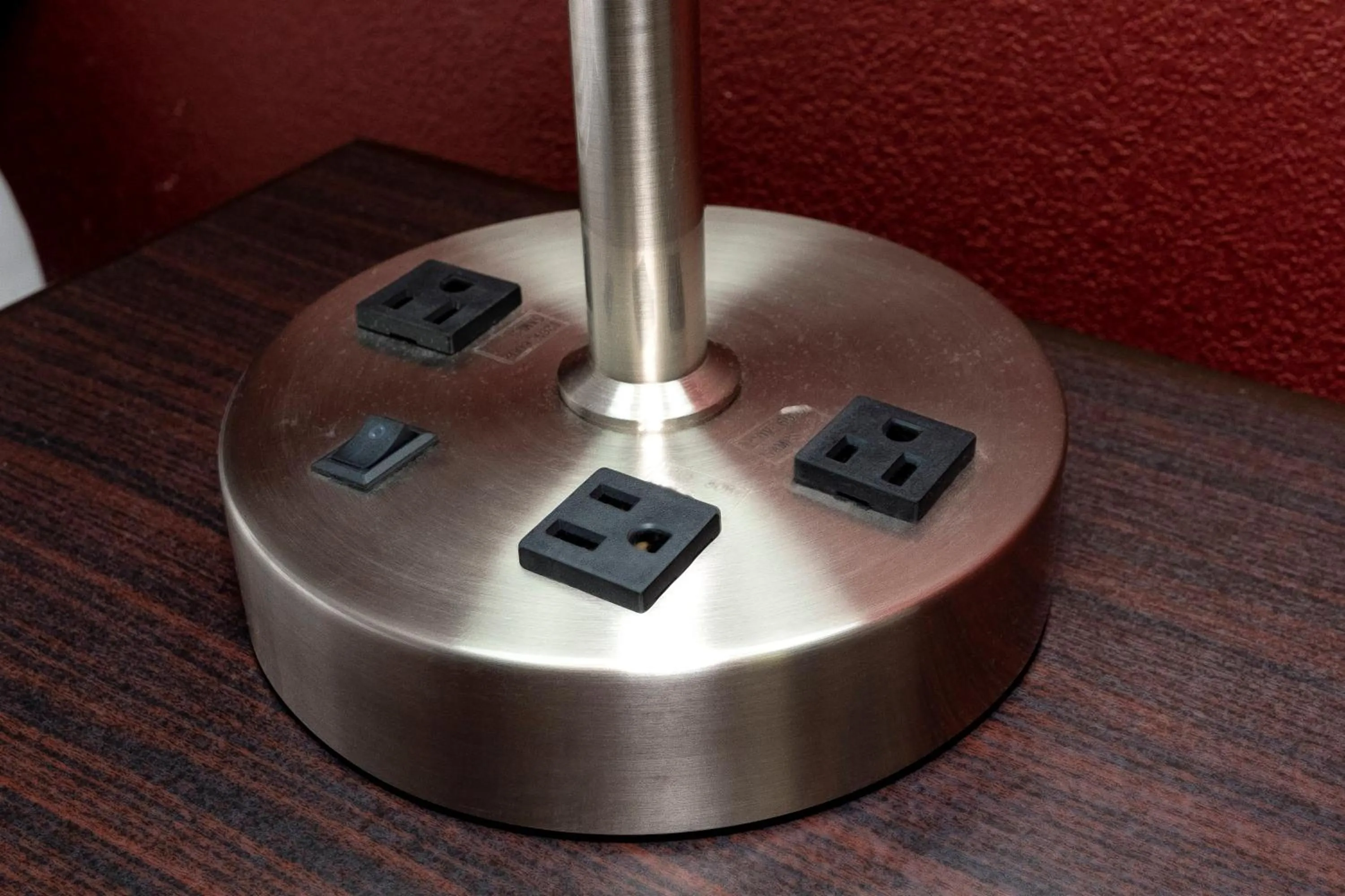 Bedroom in Red Roof Inn PLUS+ Huntsville – Madison