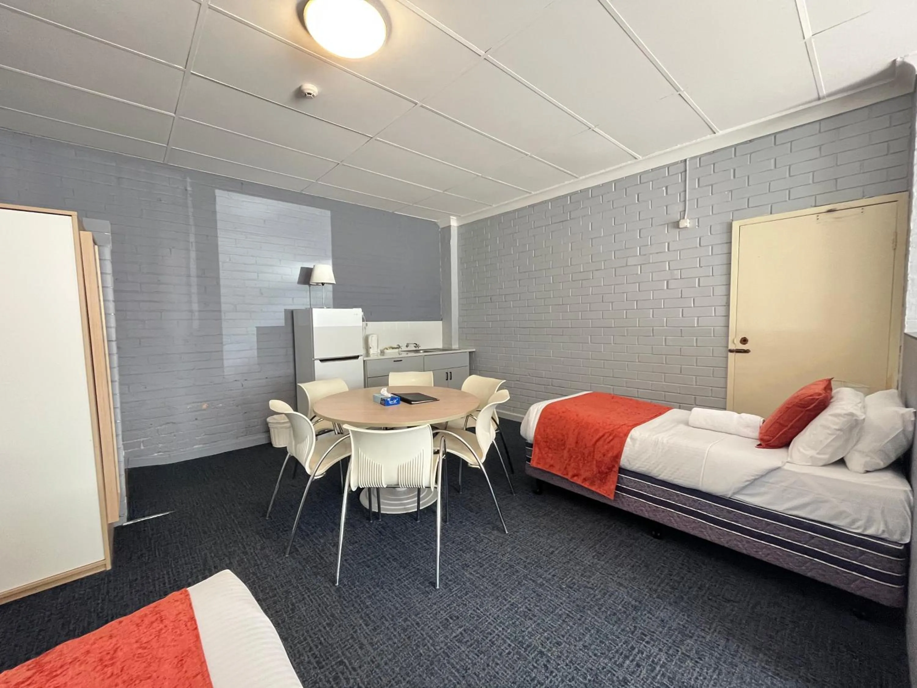 Bed in Princes Lodge Motel