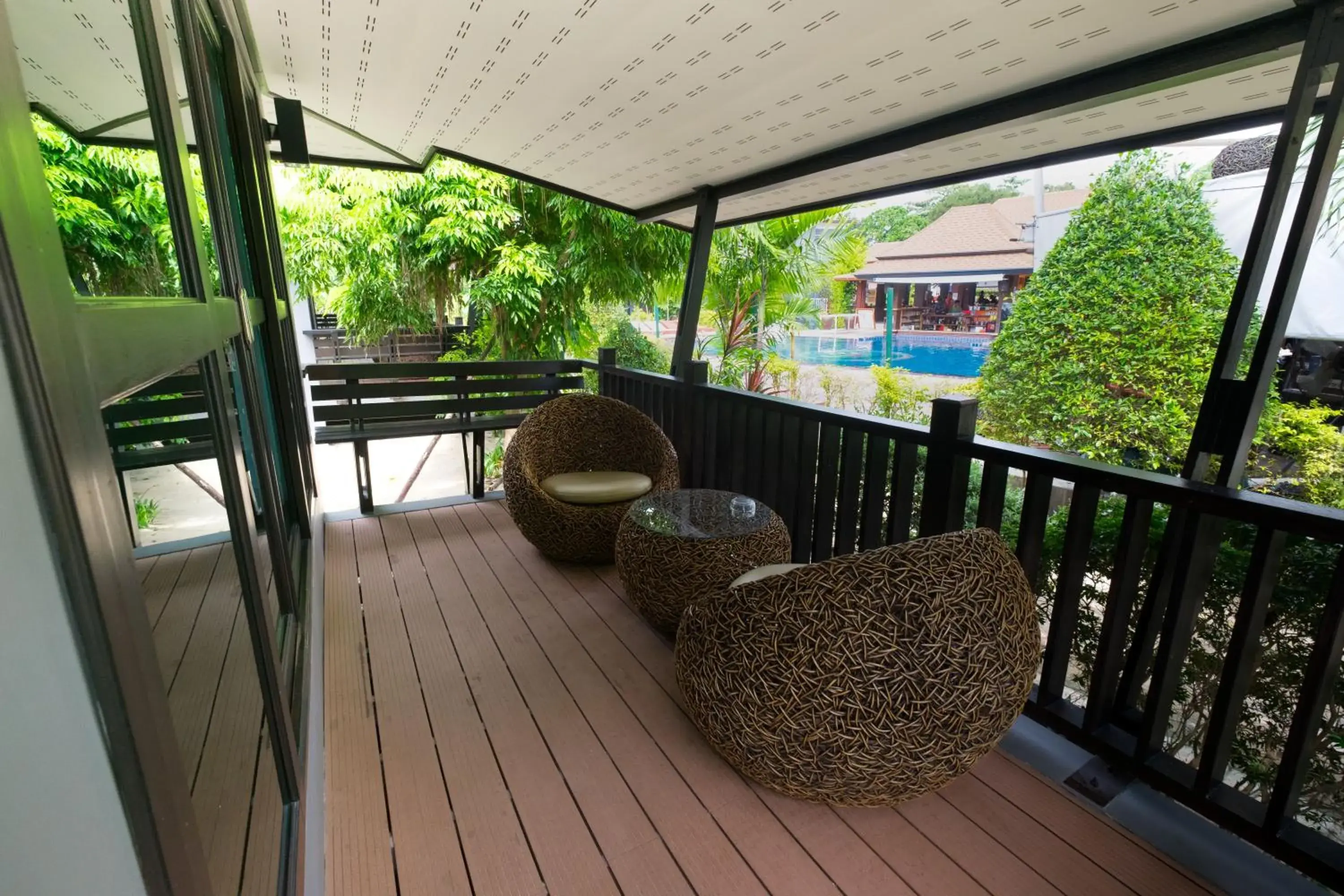 Villa Pool View Double Bed in Ibiza House Phi Phi Villa Pool View Double Bed in Ibiza House Phi Phi