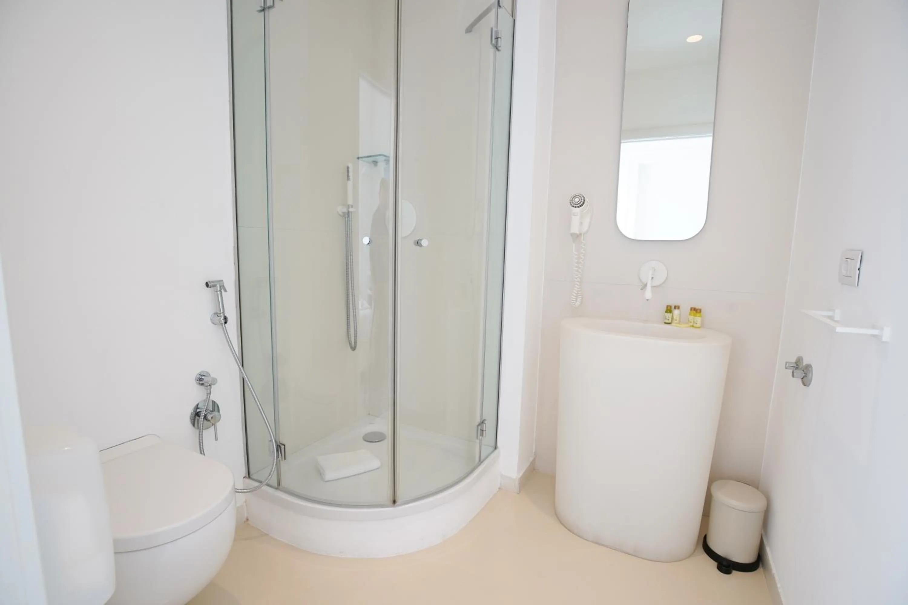 Shower in Le Stanze di Piazza Cairoli