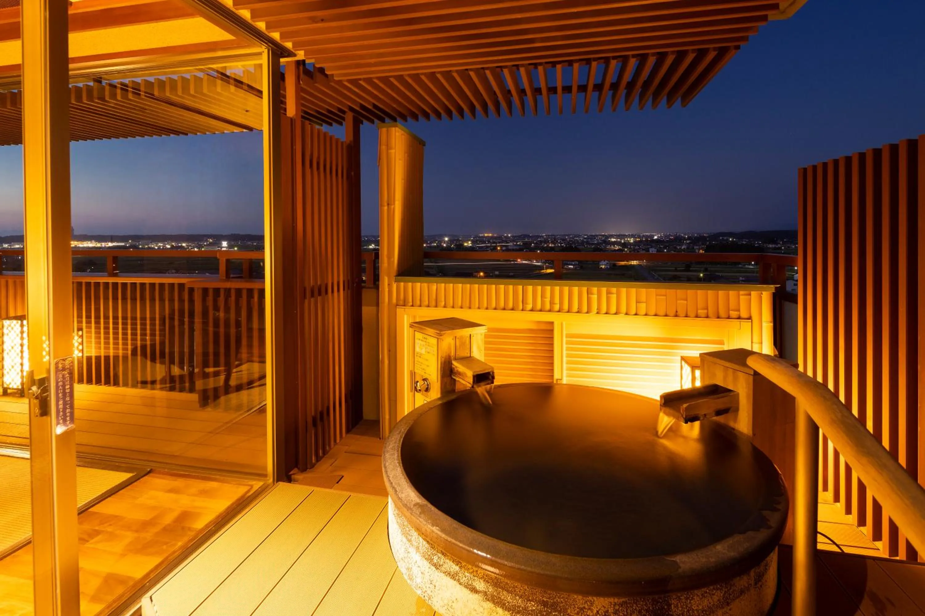 Open Air Bath in Yunokuni Tensyo