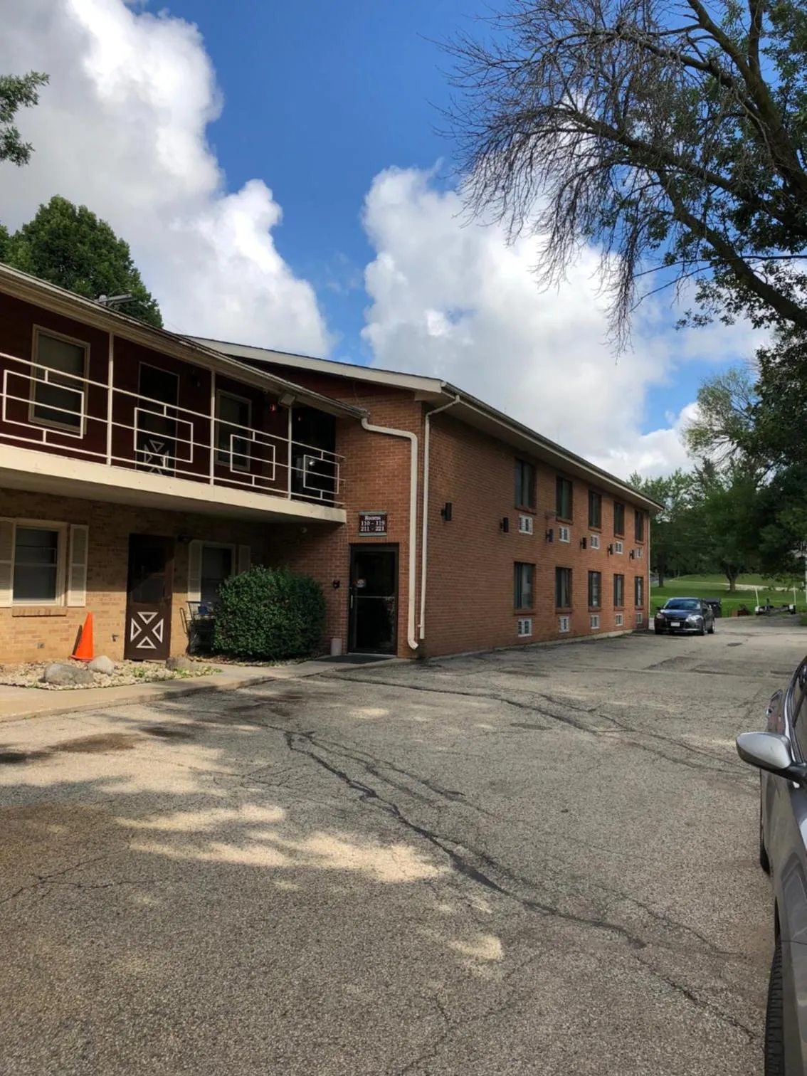 Property building in Valued Stay Sun Prairie