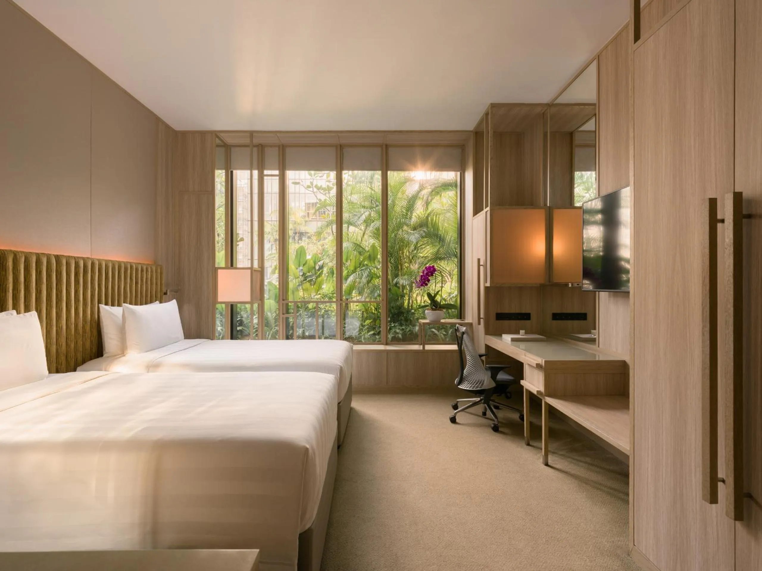 Bed in PARKROYAL COLLECTION Pickering, Singapore