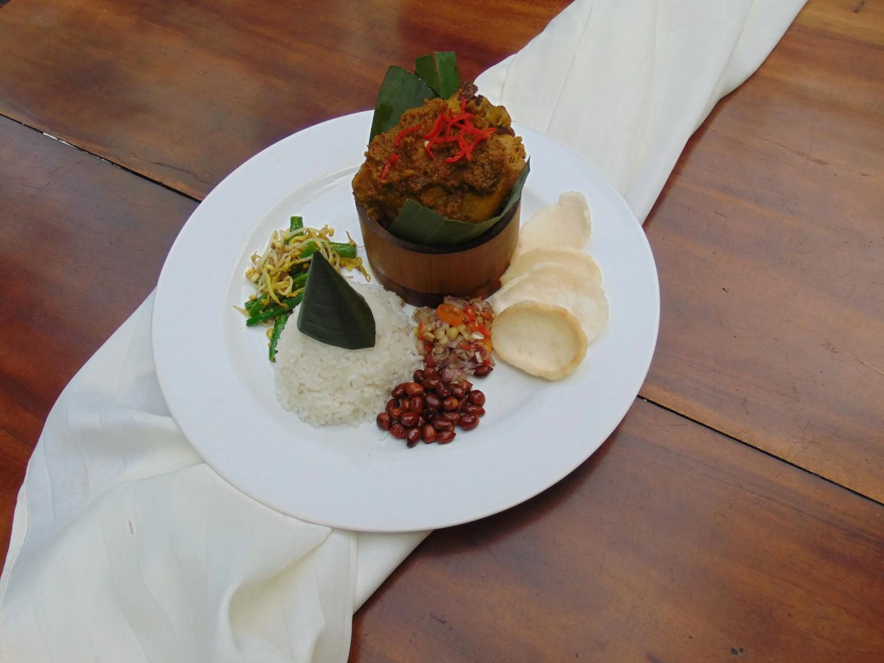 Food close-up in Suris Boutique Hotel