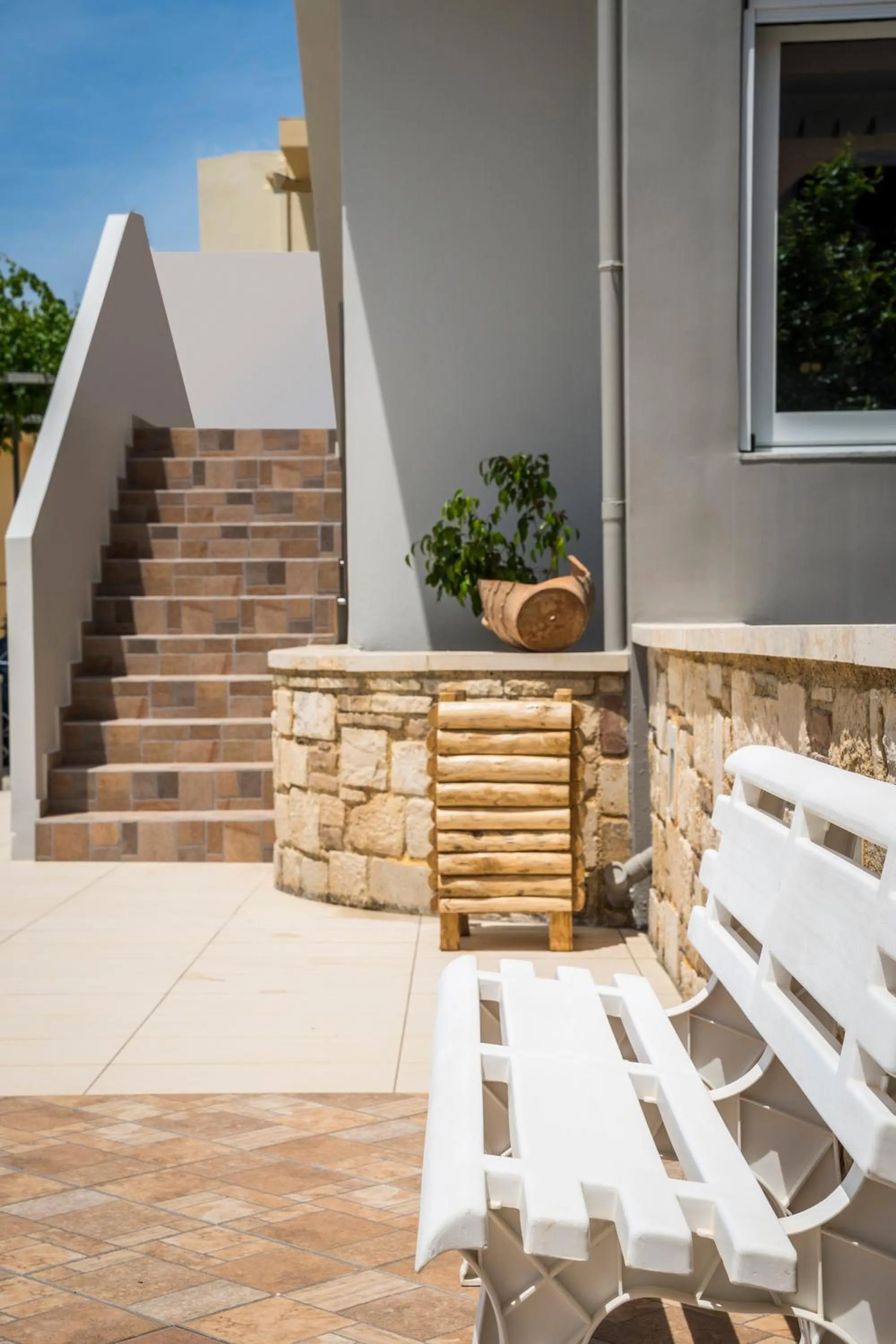 Property building in IRINI STALOS Apartments