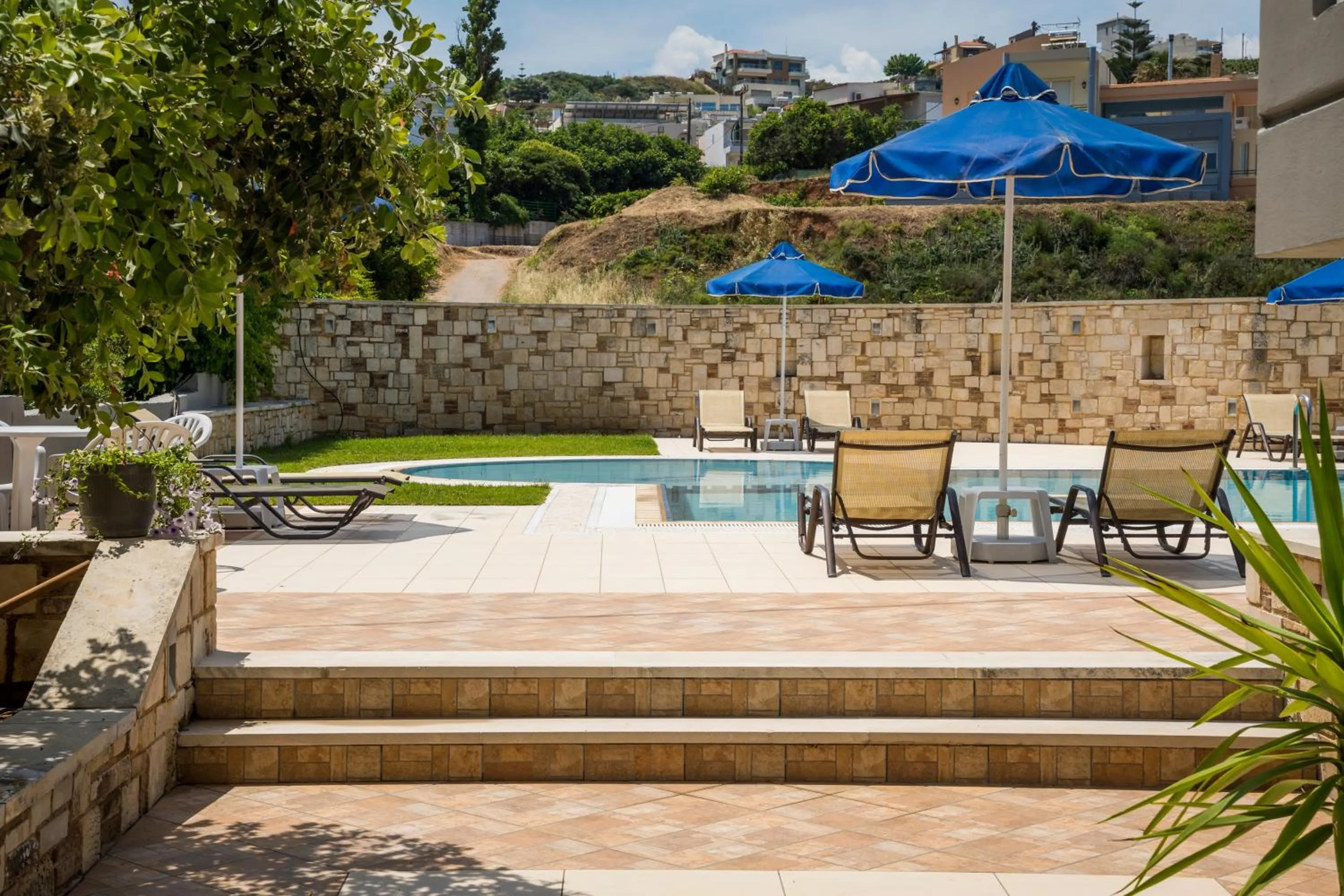 Property building in IRINI STALOS Apartments