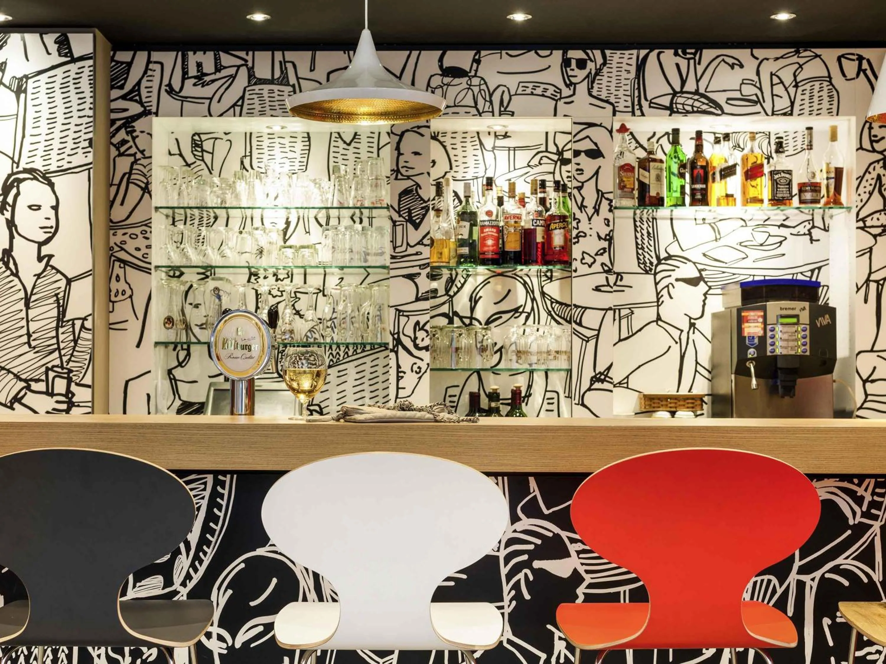 Lounge or bar in ibis Hotel Erfurt Altstadt