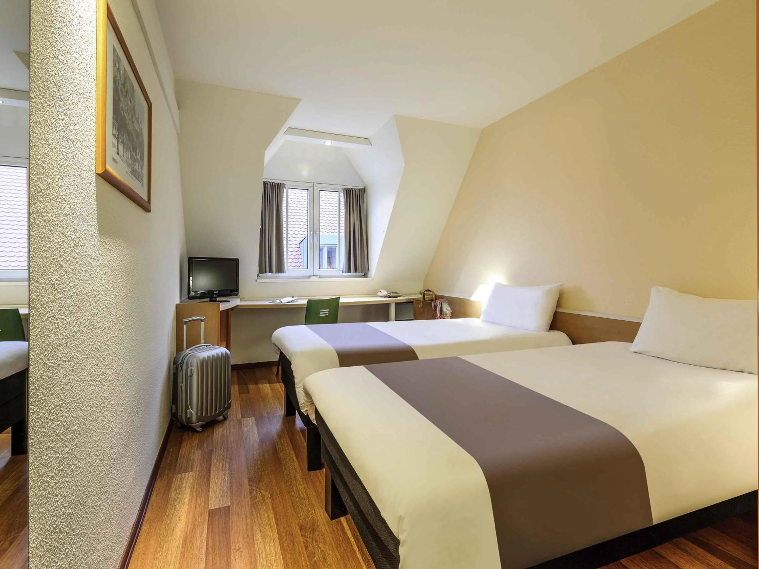 Bedroom, Bed in ibis Hotel Erfurt Altstadt