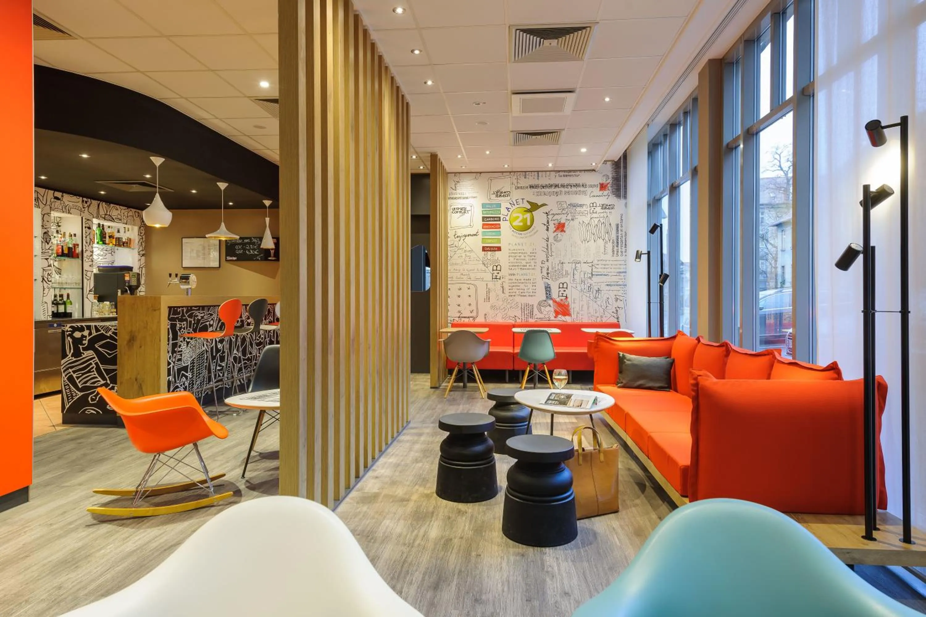 Lounge or bar in ibis Hotel Erfurt Altstadt
