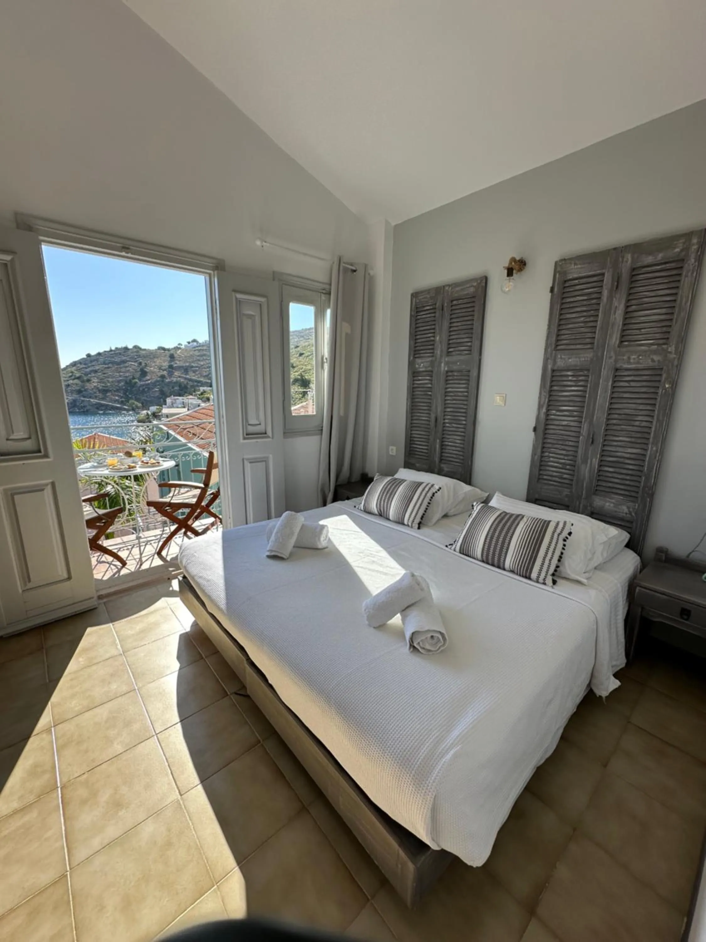 View (from property/room), Bed in Niriides Hotel Apartments
