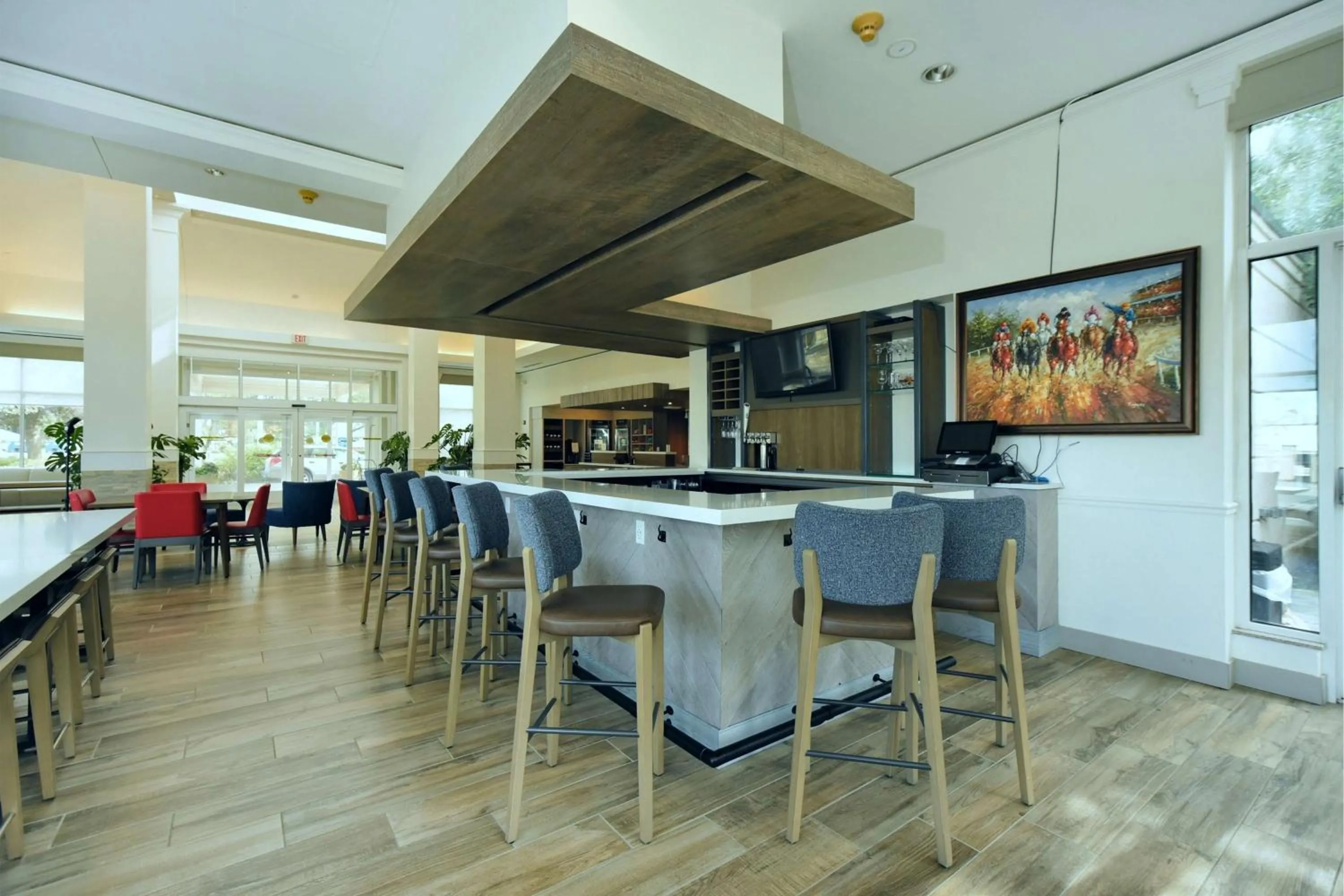 Lounge or bar in Hilton Garden Inn Saratoga Springs