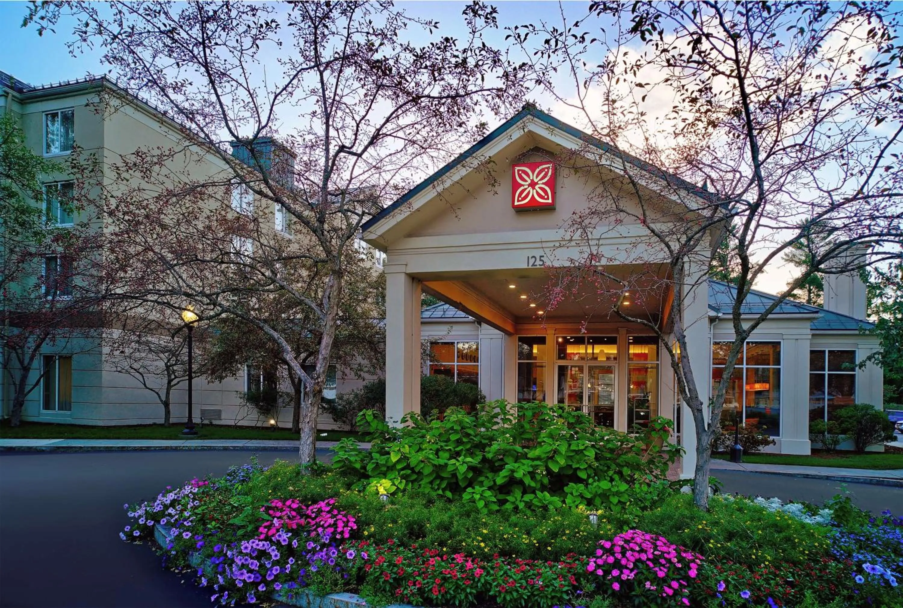 Property building in Hilton Garden Inn Saratoga Springs