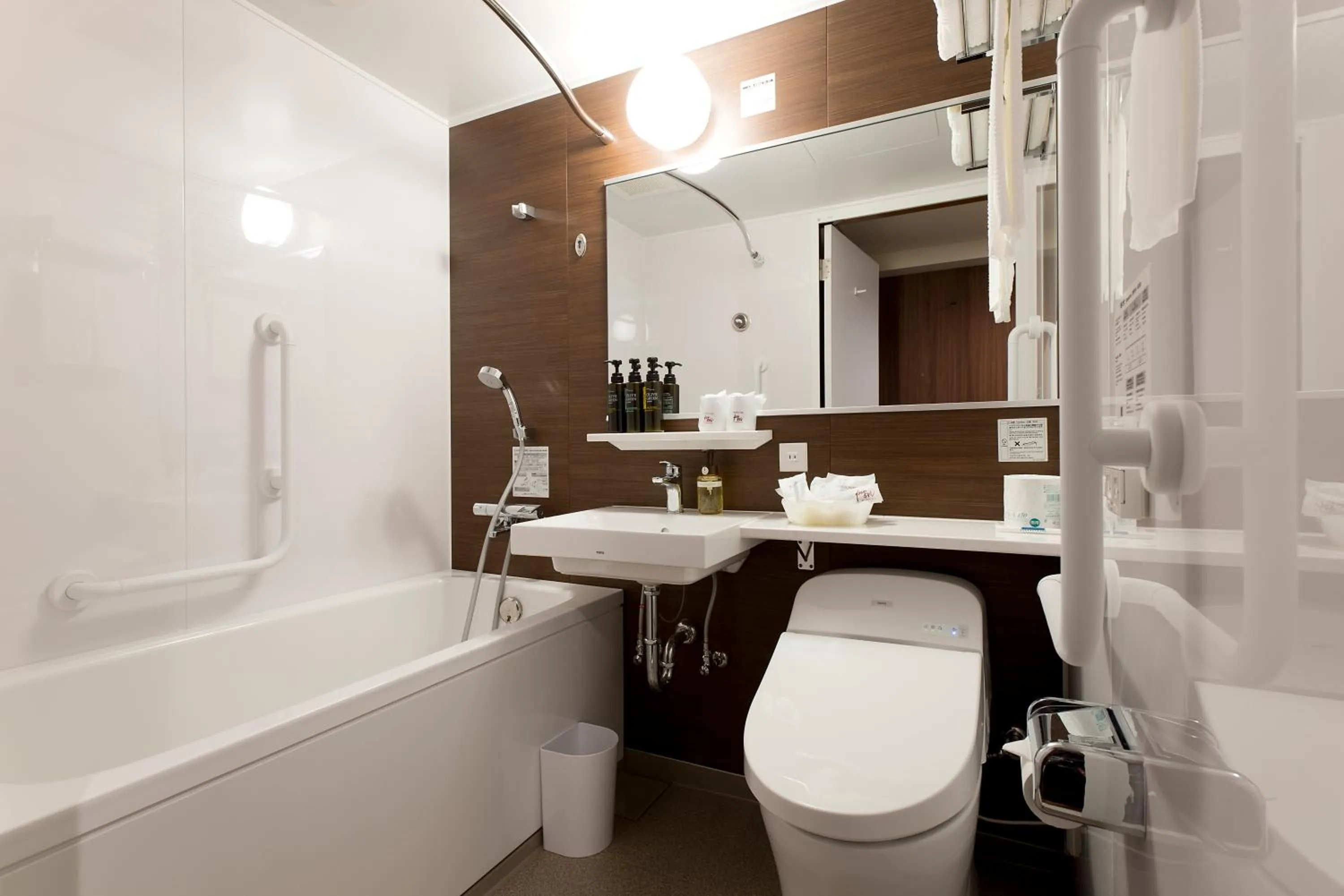 Bathroom in Kadoya Hotel