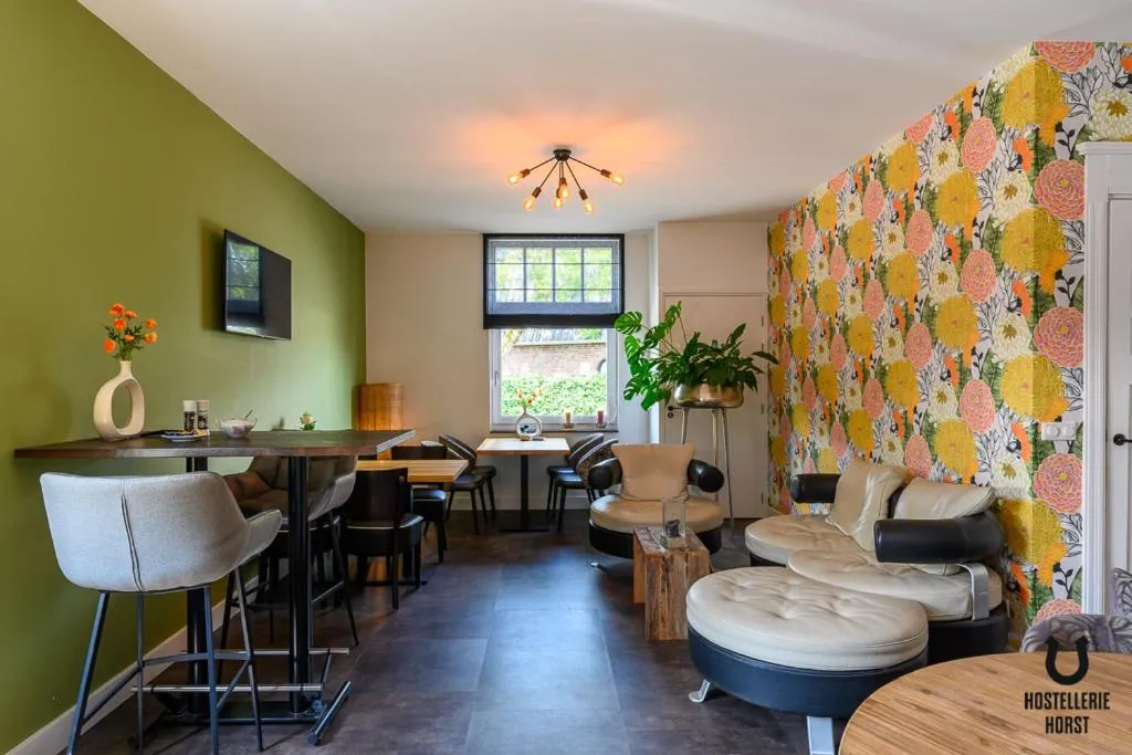 Seating area in Hostellerie Horst