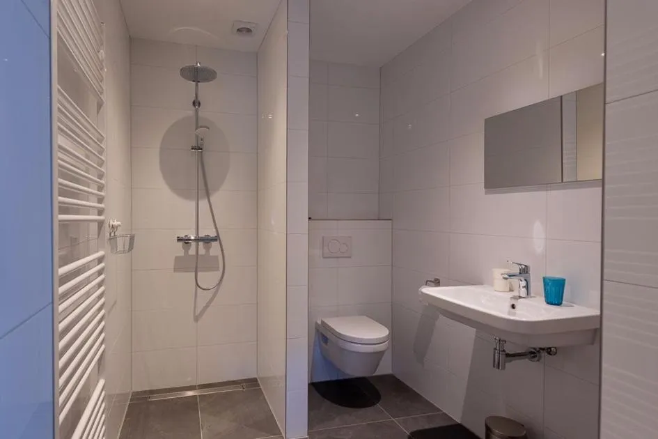 Bathroom in Hostellerie Horst