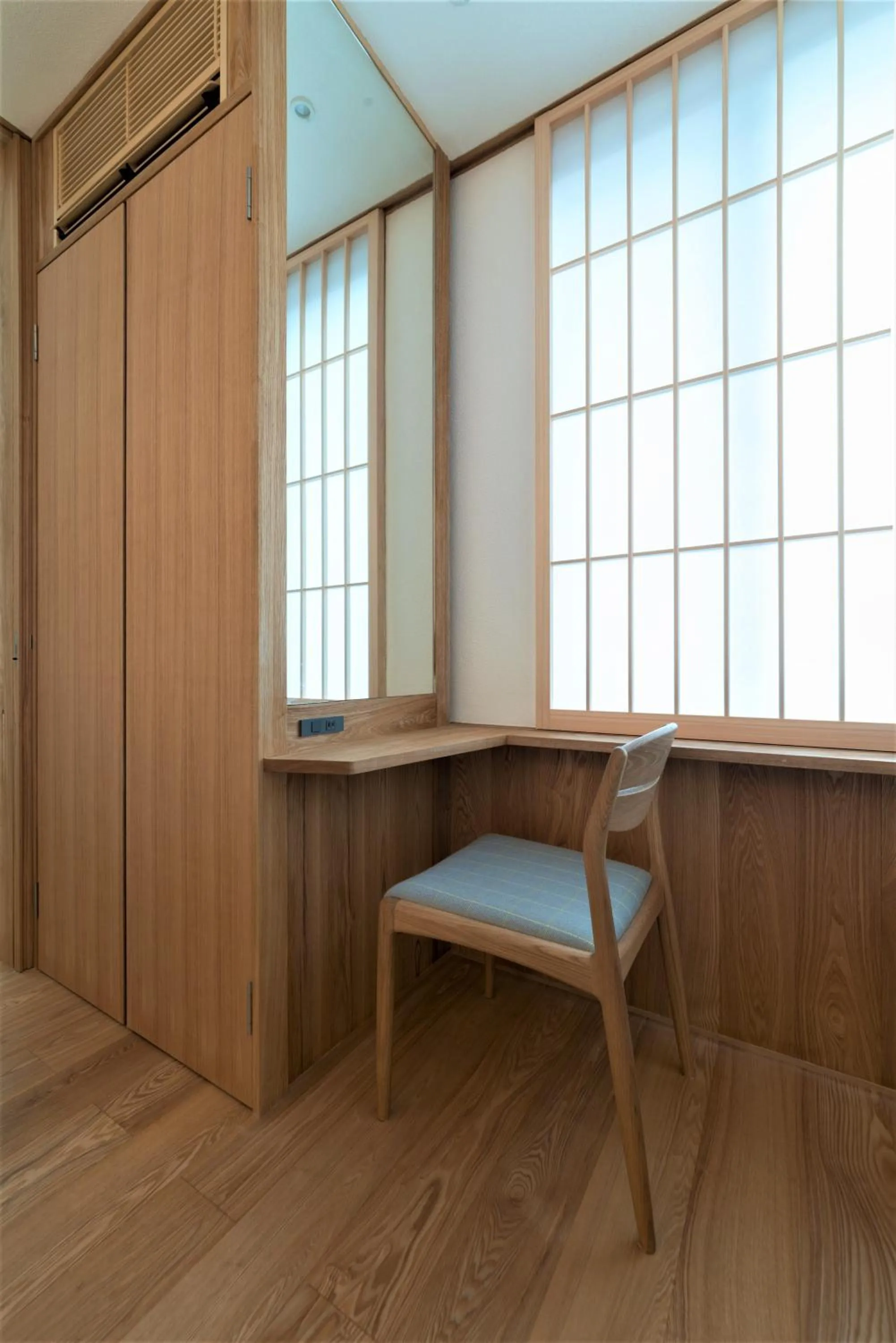 Bedroom in Komatsu Residences