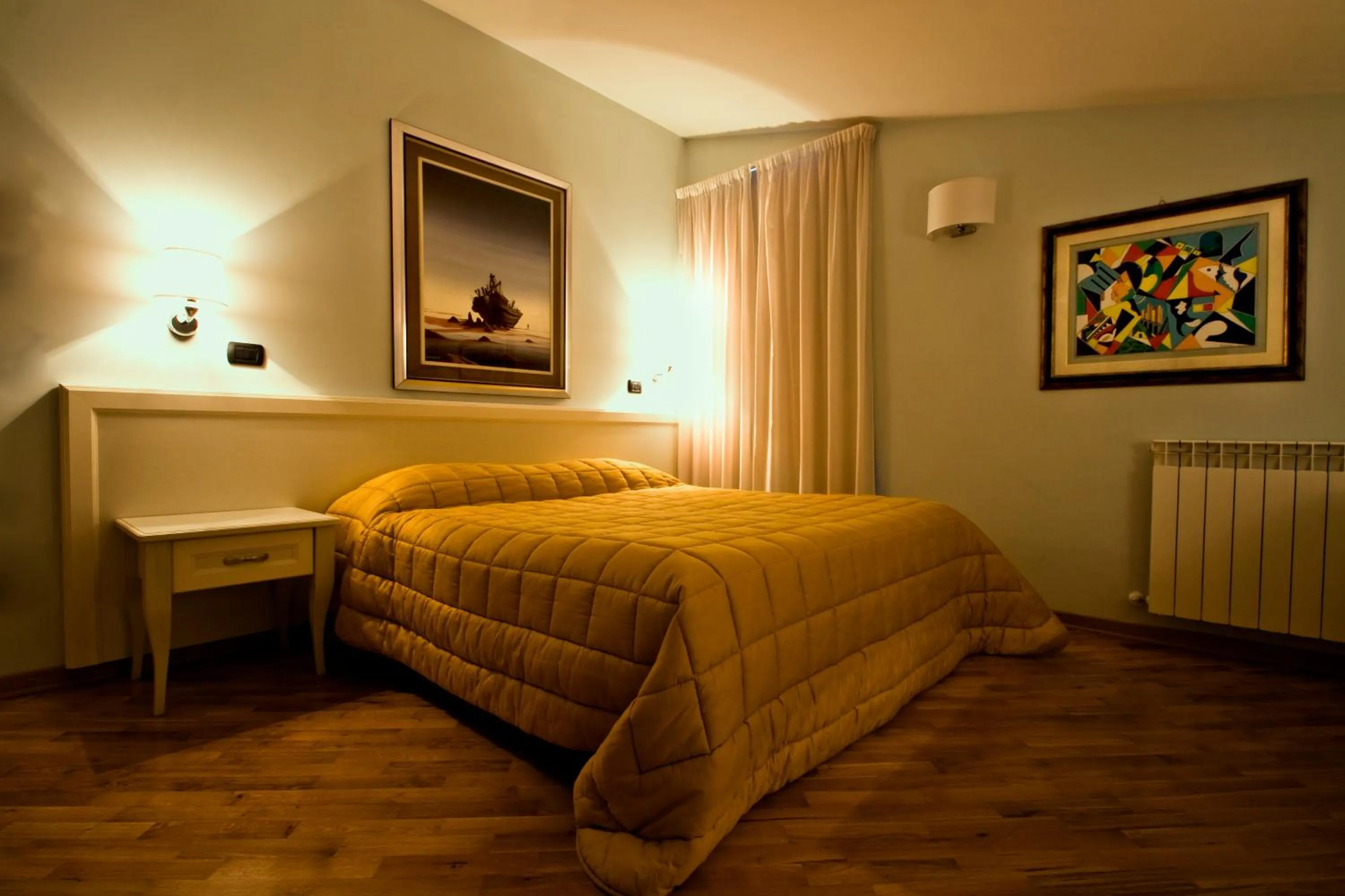 Bed in Albergo Ristorante Siro