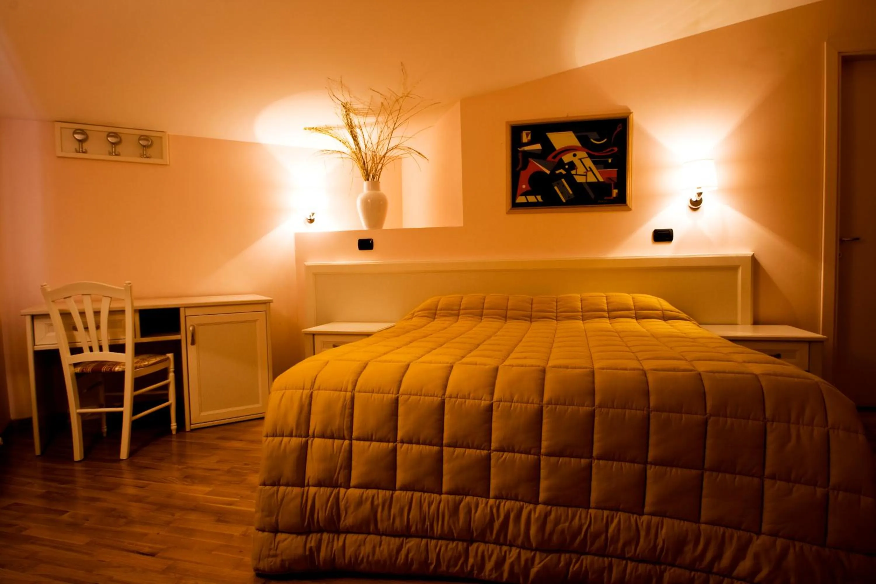 Bed in Albergo Ristorante Siro