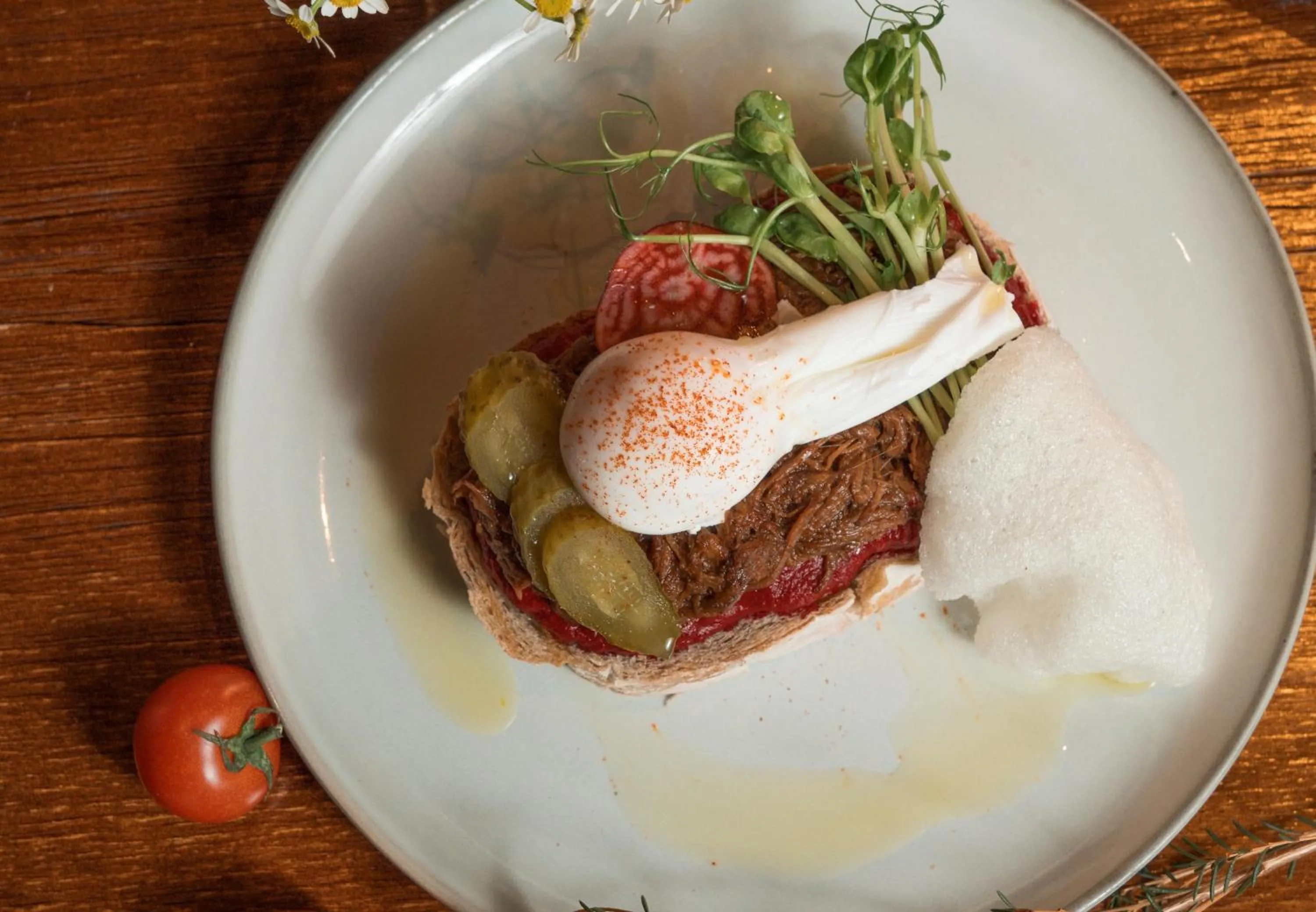 Restaurant/places to eat in Qingdao Kaiyue Hotel Zhongshan Road St Michael's Cathedral and Zhanqiao Pier