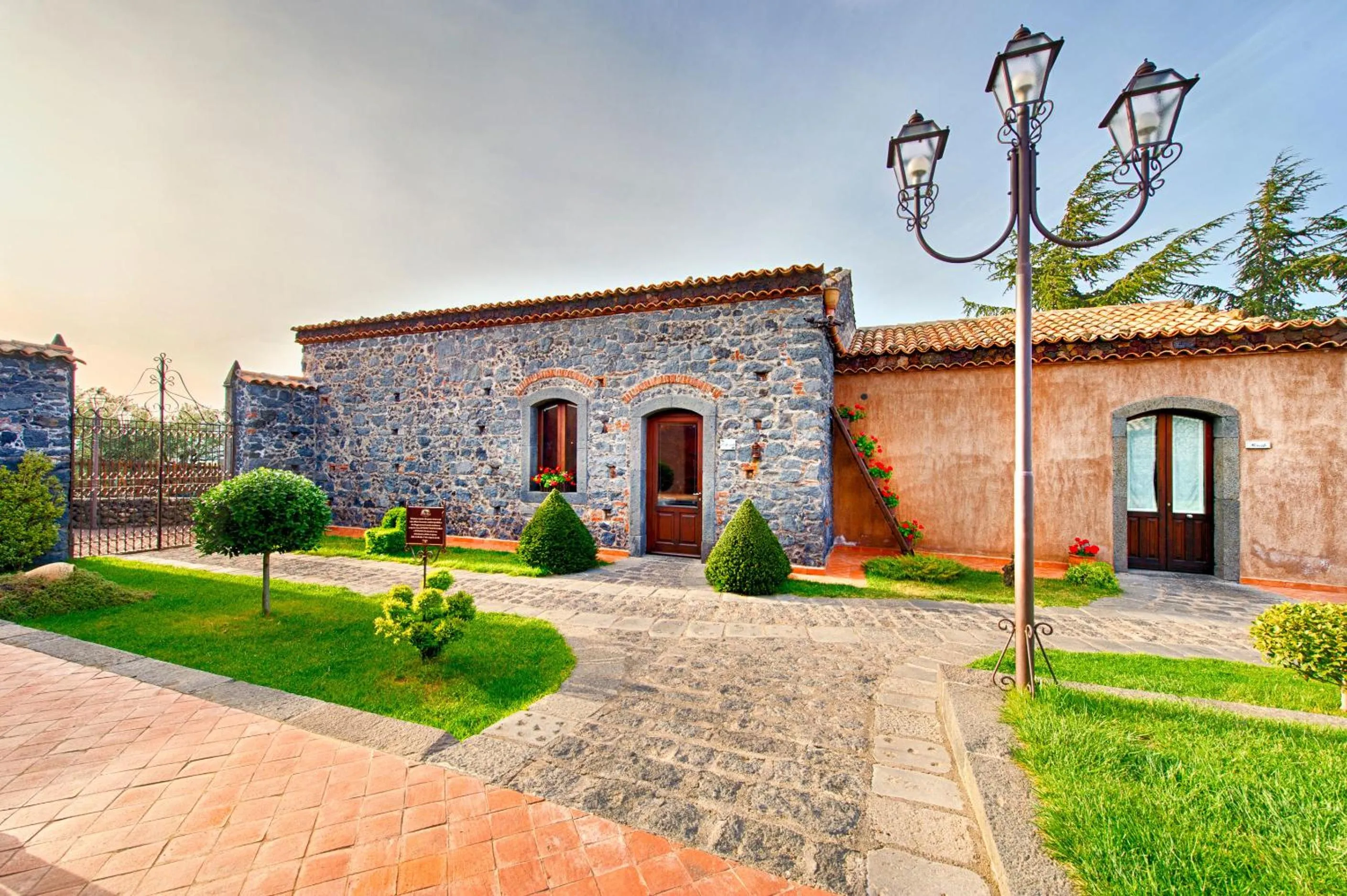 Restaurant/places to eat in Etna Quota Mille Boutique Hotel, Typical Sicilian Food & Wine