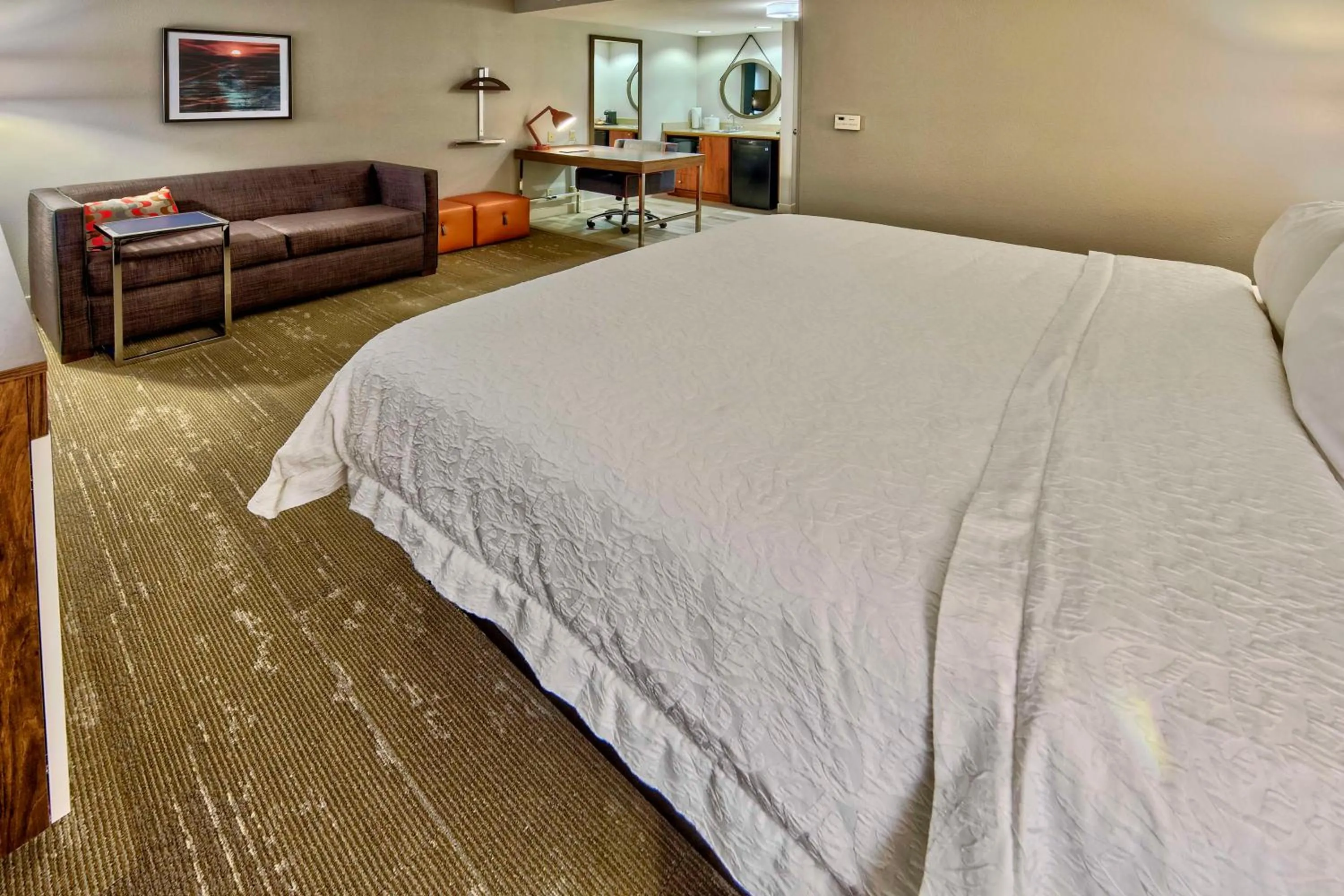 Bedroom, Bed in Hampton Inn & Suites Fort Myers Estero