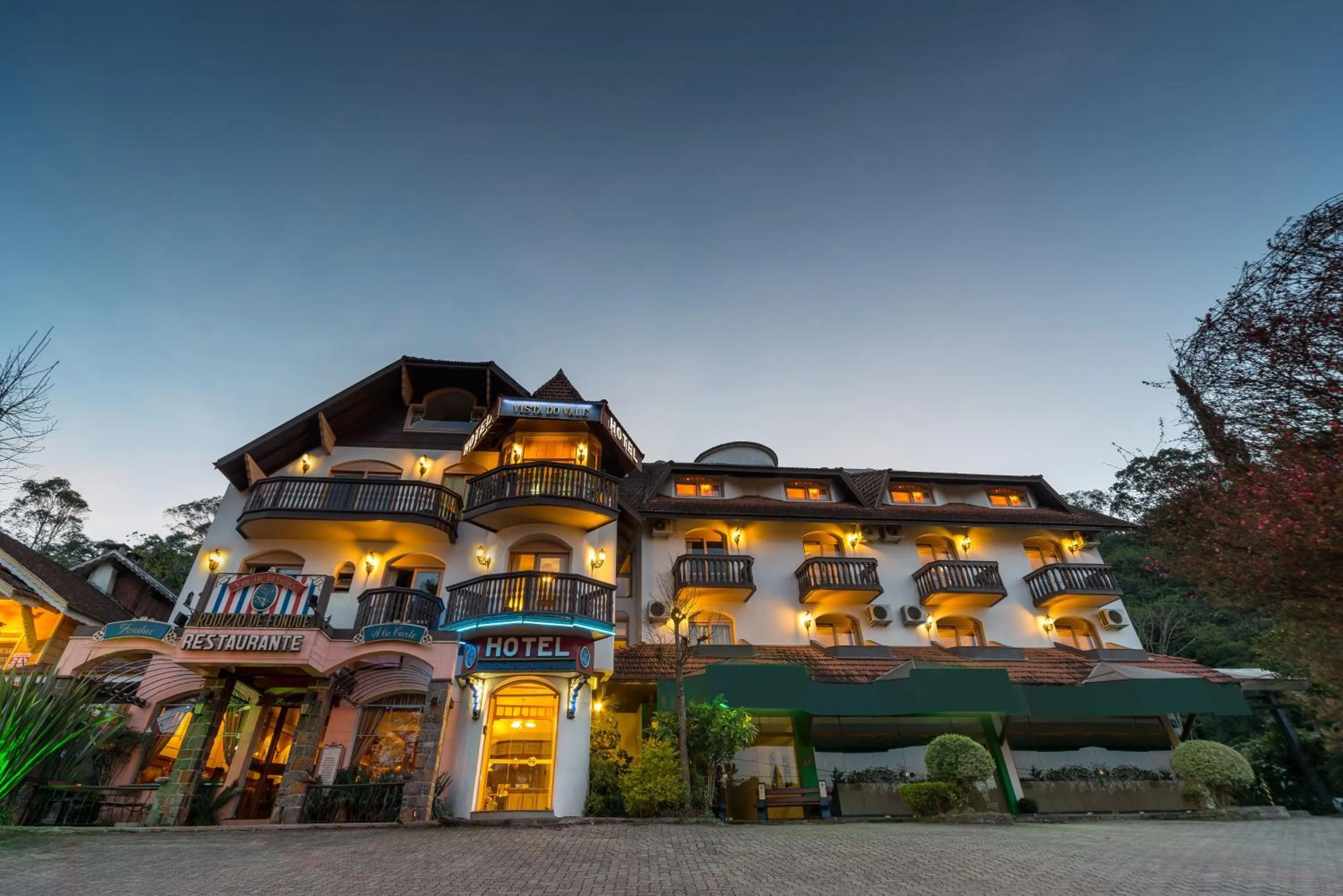 Facade/entrance in Hotel Vista do Vale