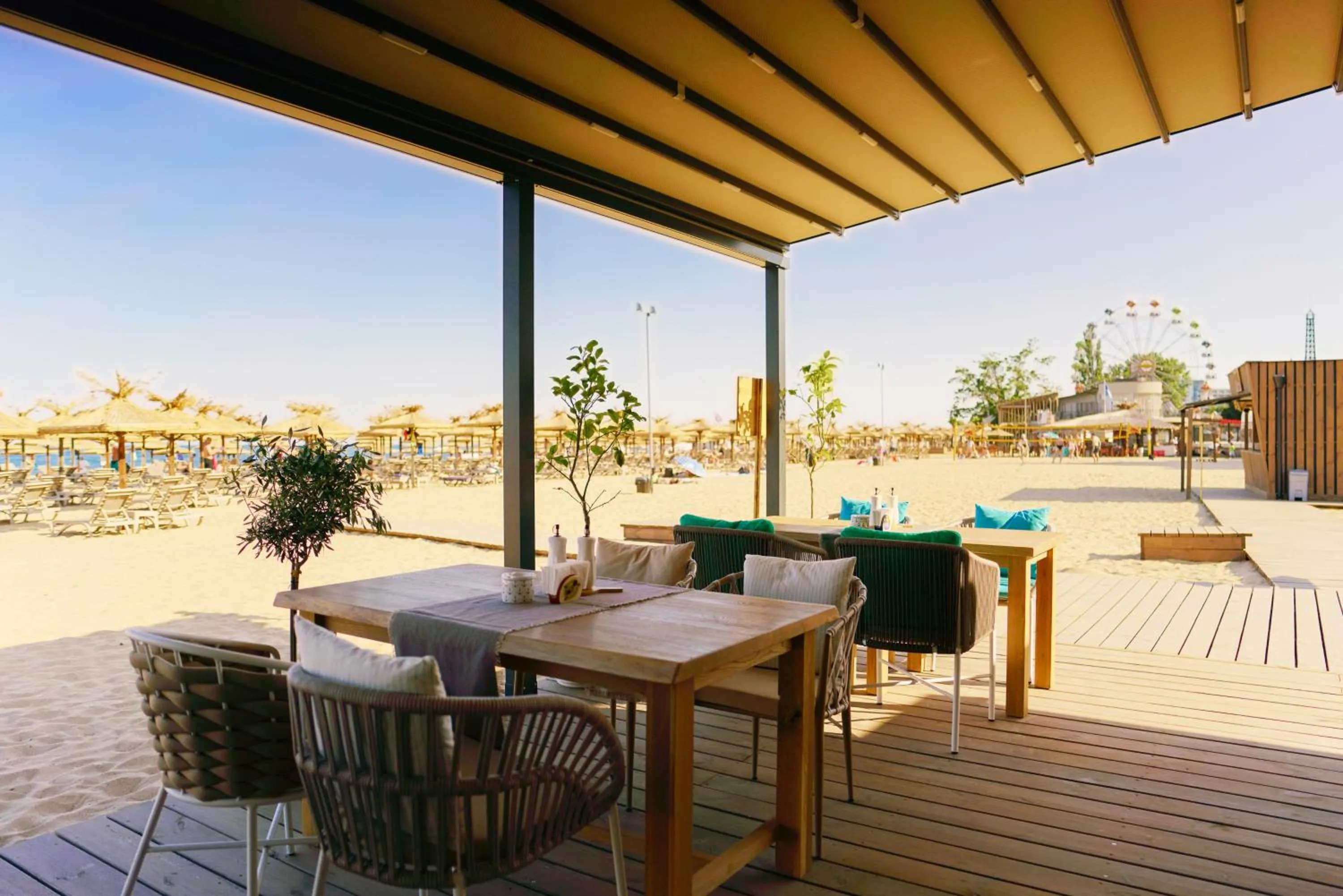 Restaurant/places to eat in Admiral Hotel - Ultra All Inclusive & Private Beach