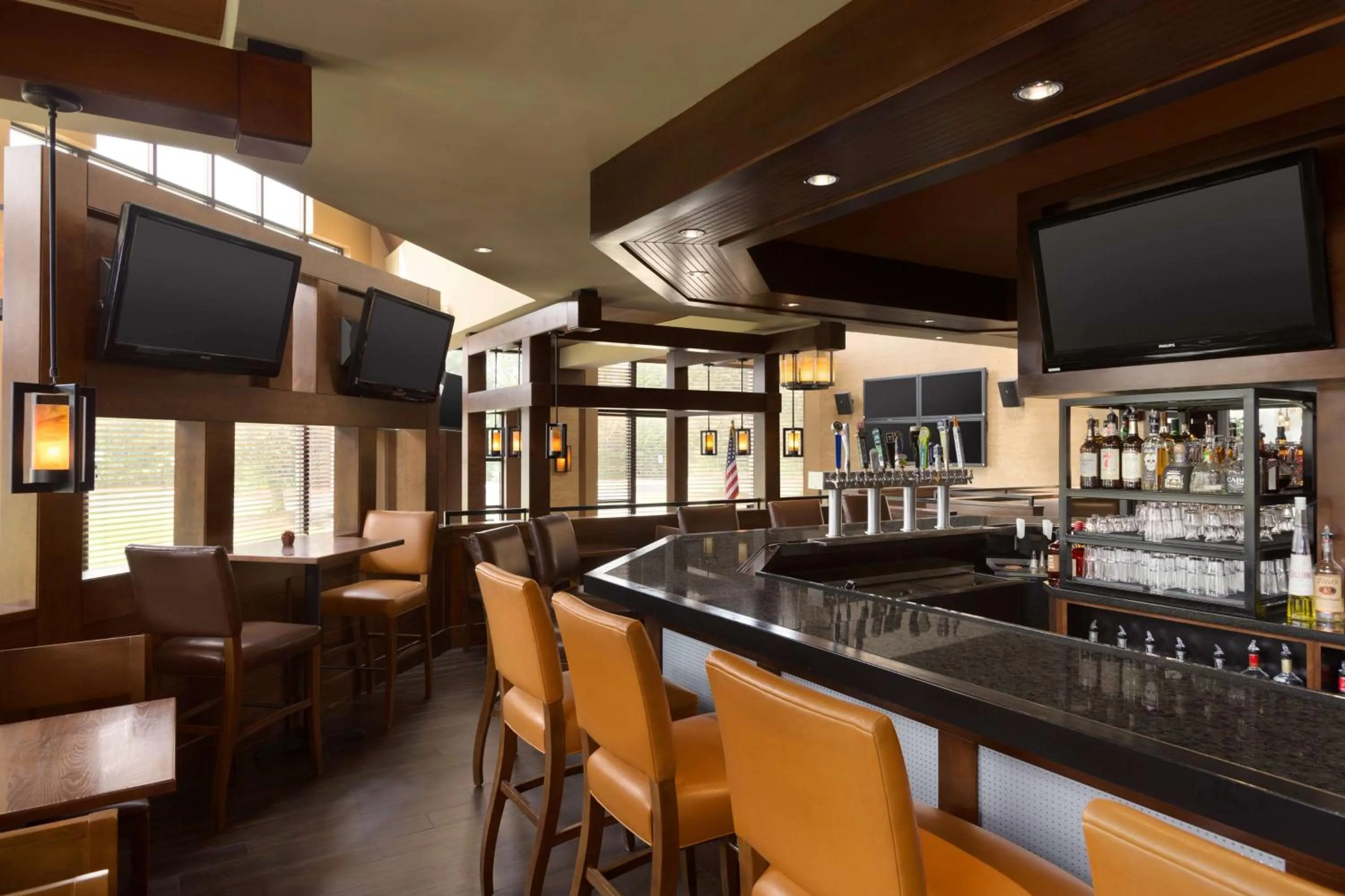 Photo of the whole room in DoubleTree by Hilton Bradley International Airport