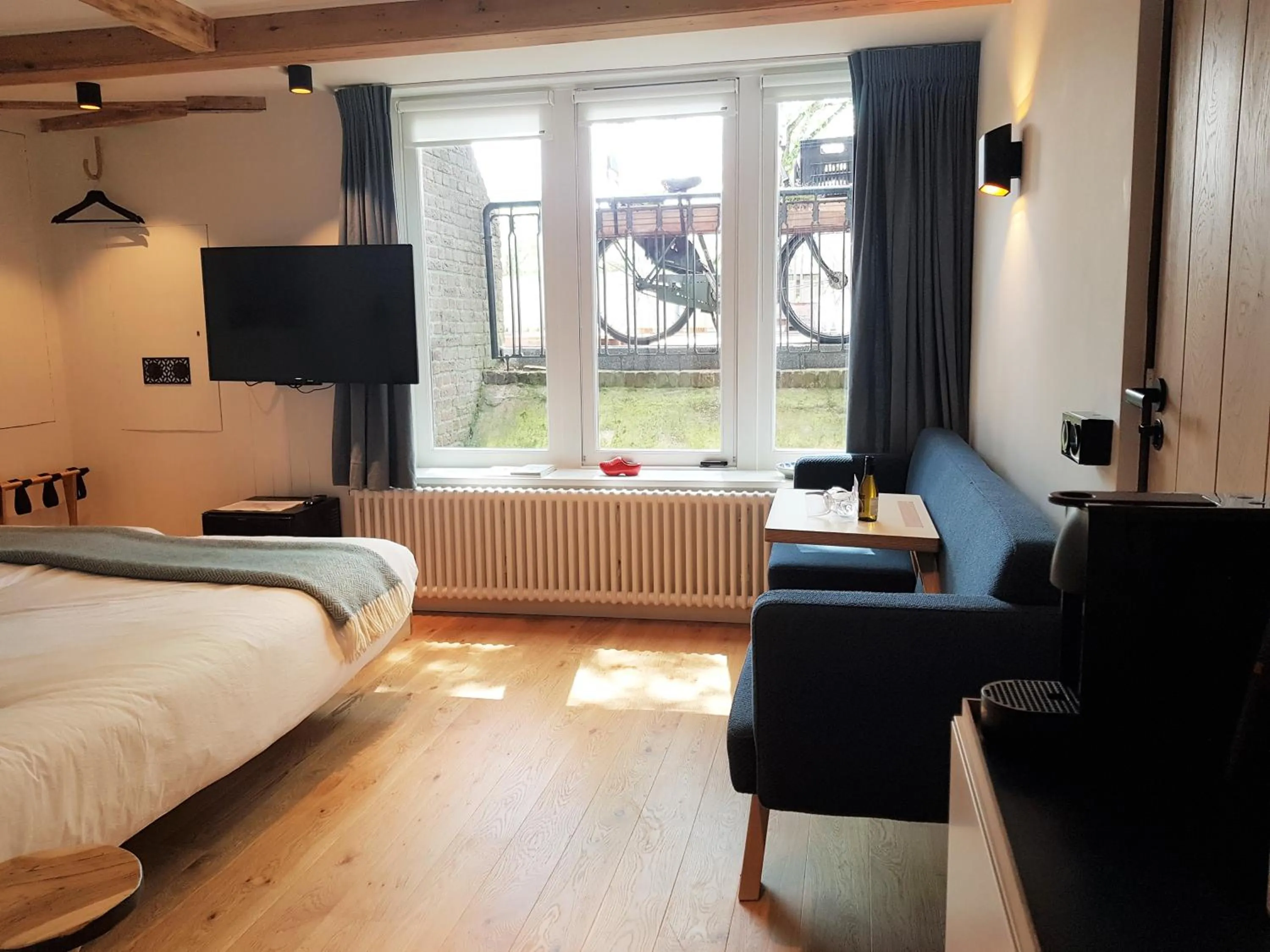 TV and multimedia, Bed in 23 SouS