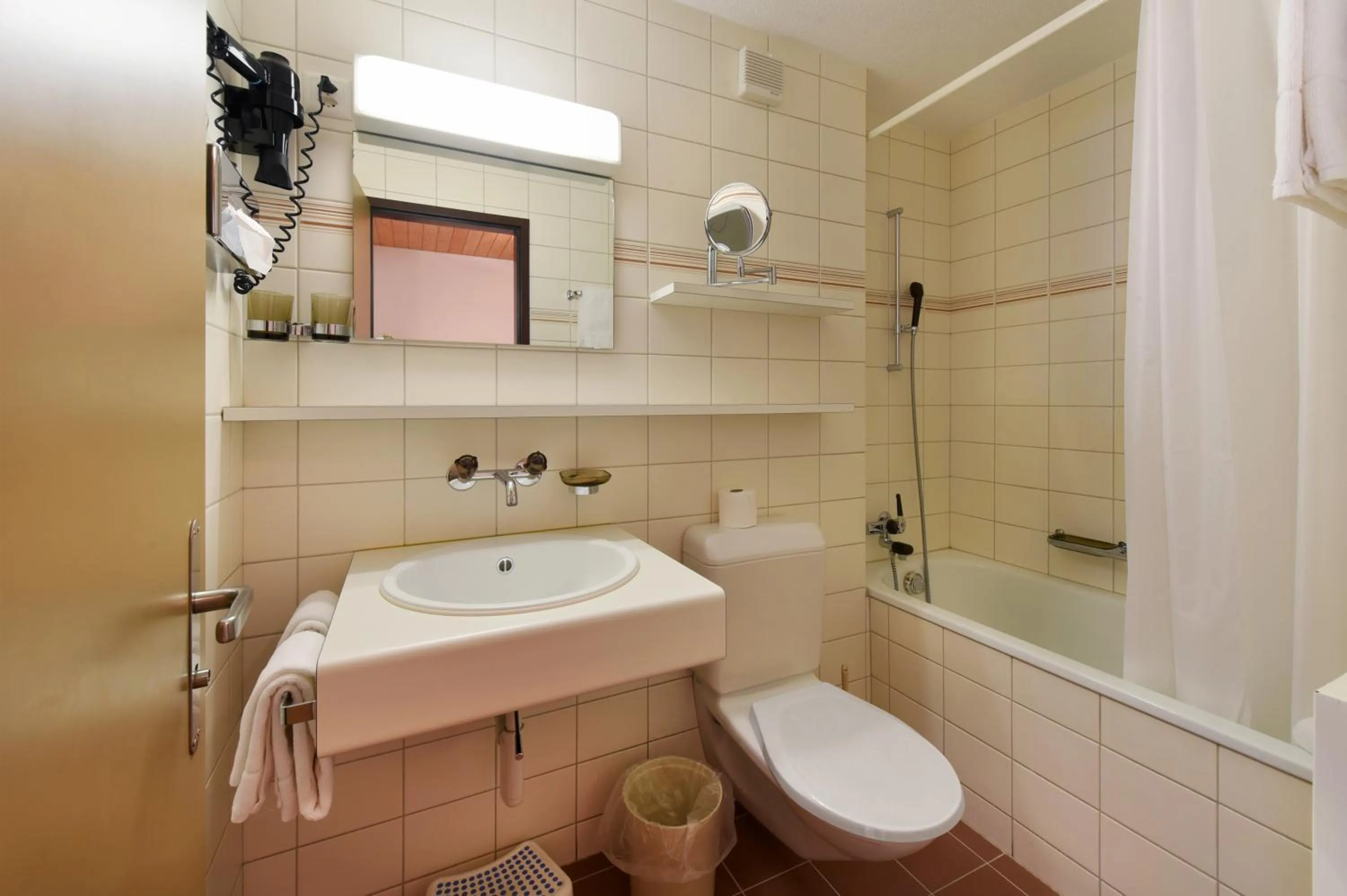 Bathroom in Hotel Krone Lenk