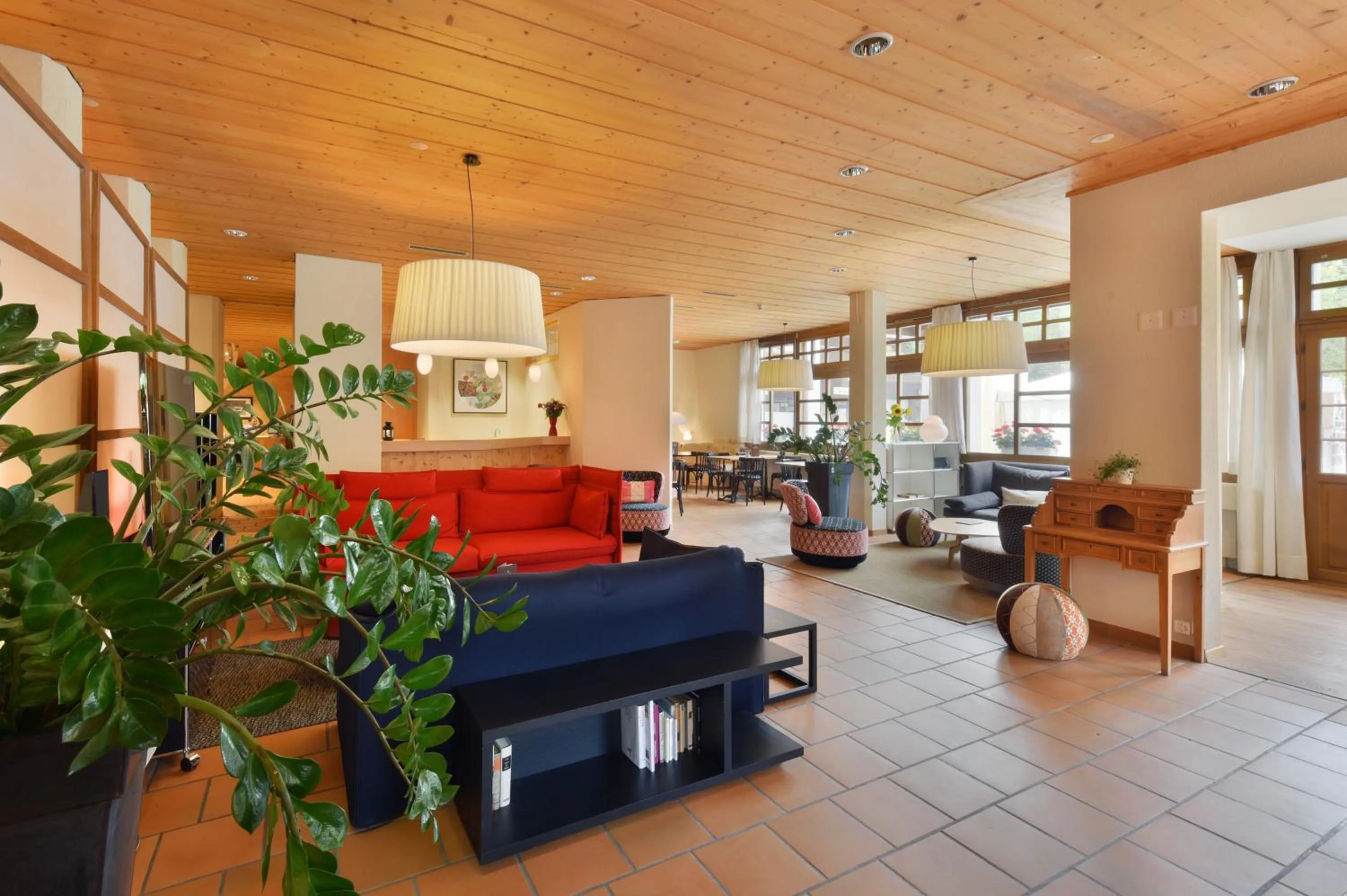 Communal lounge/ TV room in Hotel Krone Lenk