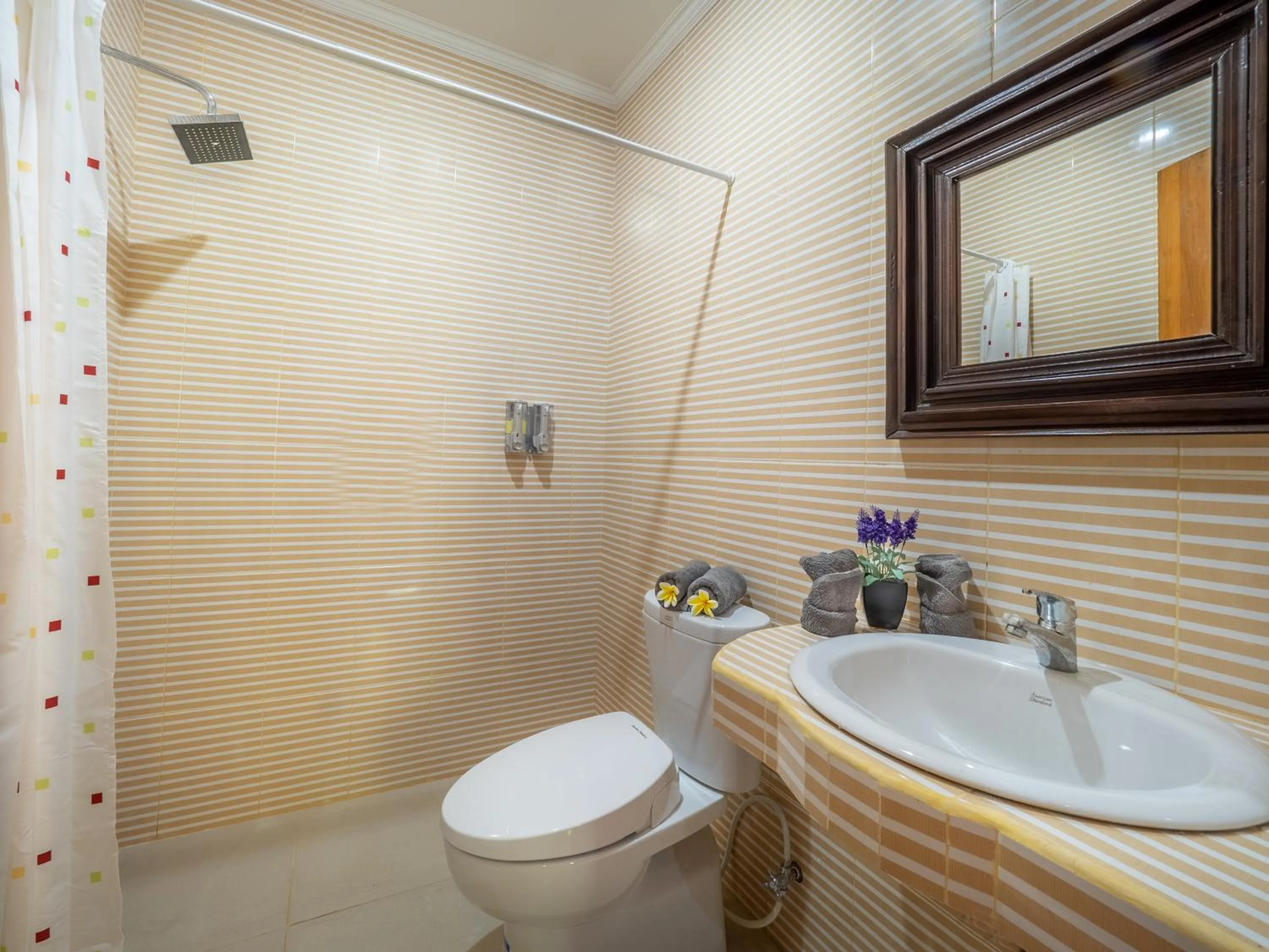 Bathroom in Tiis Garden Puri Villas