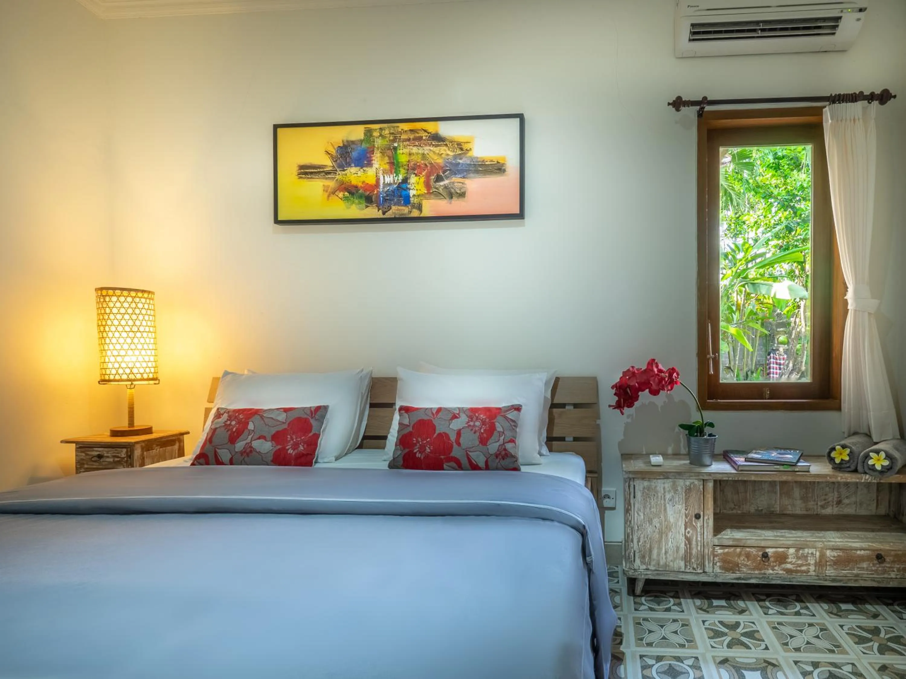 Photo of the whole room, Bed in Tiis Garden Puri Villas
