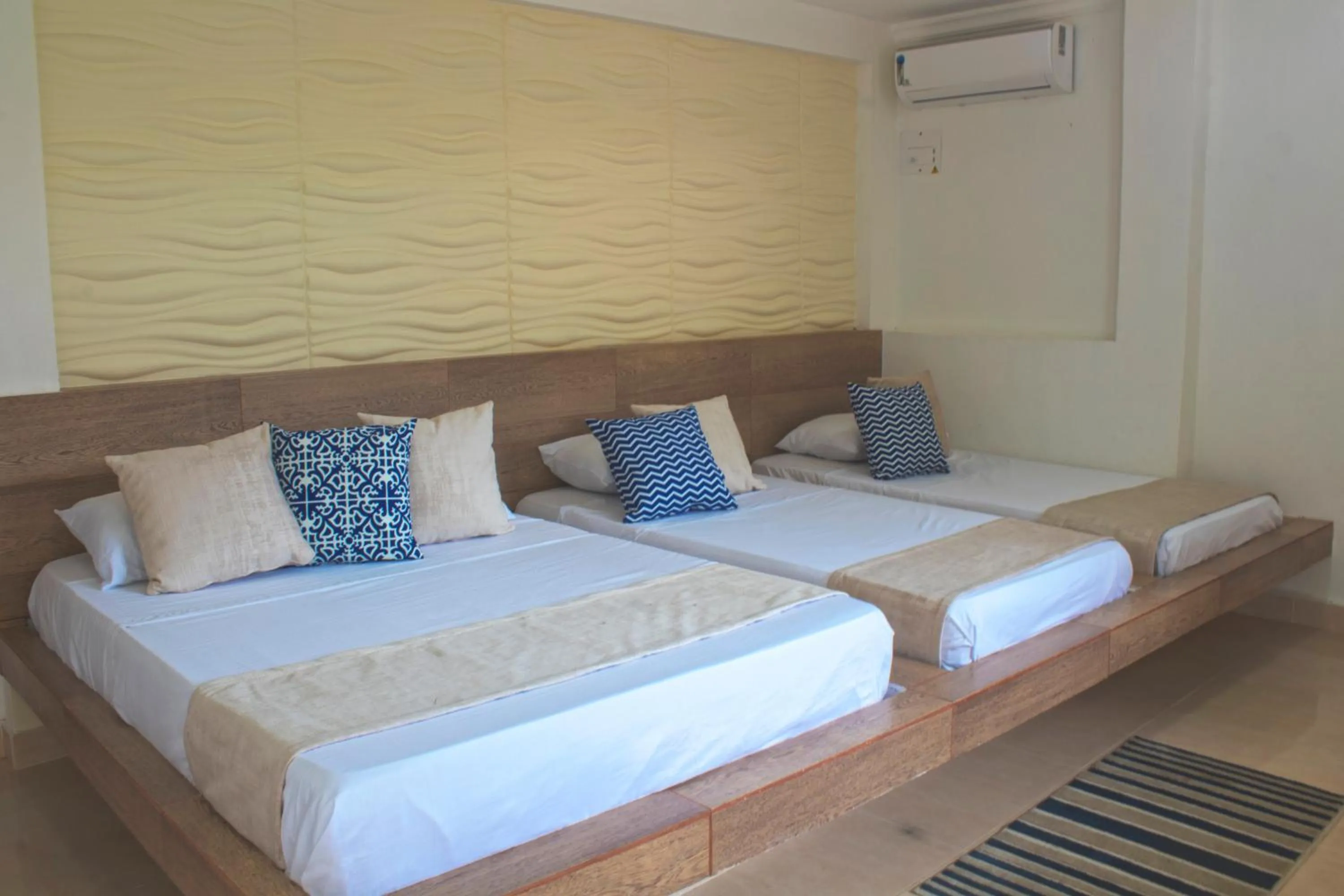 Photo of the whole room, Bed in Techos Azules