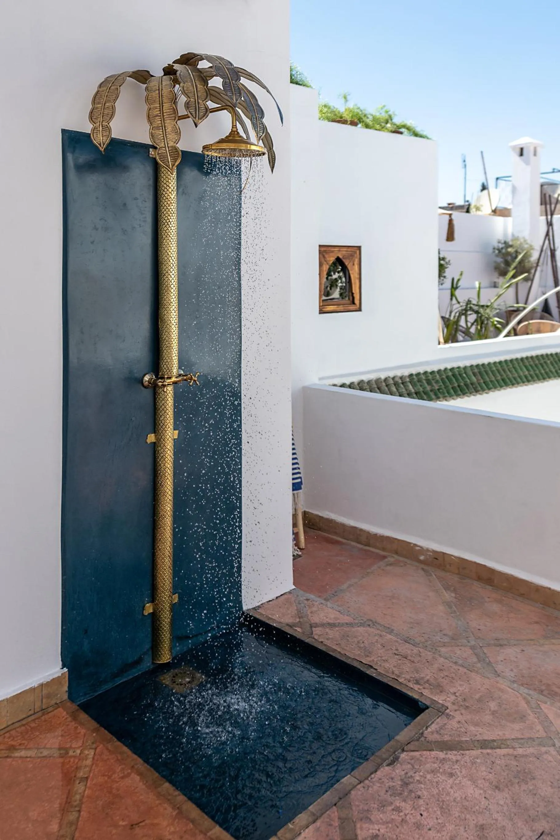 Shower in Riad la Parenthèse by Sashema
