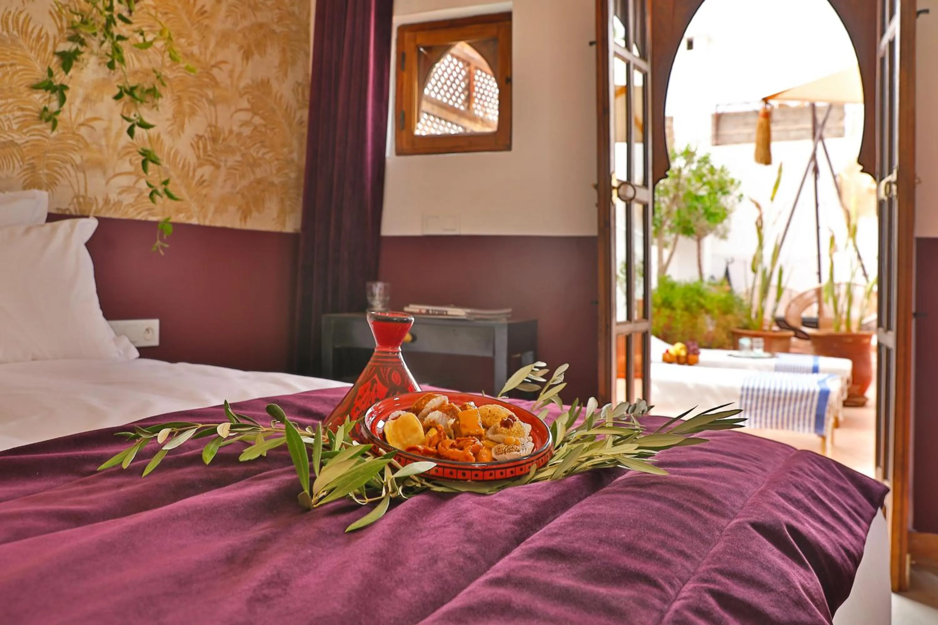 Bed in Riad la Parenthèse by Sashema