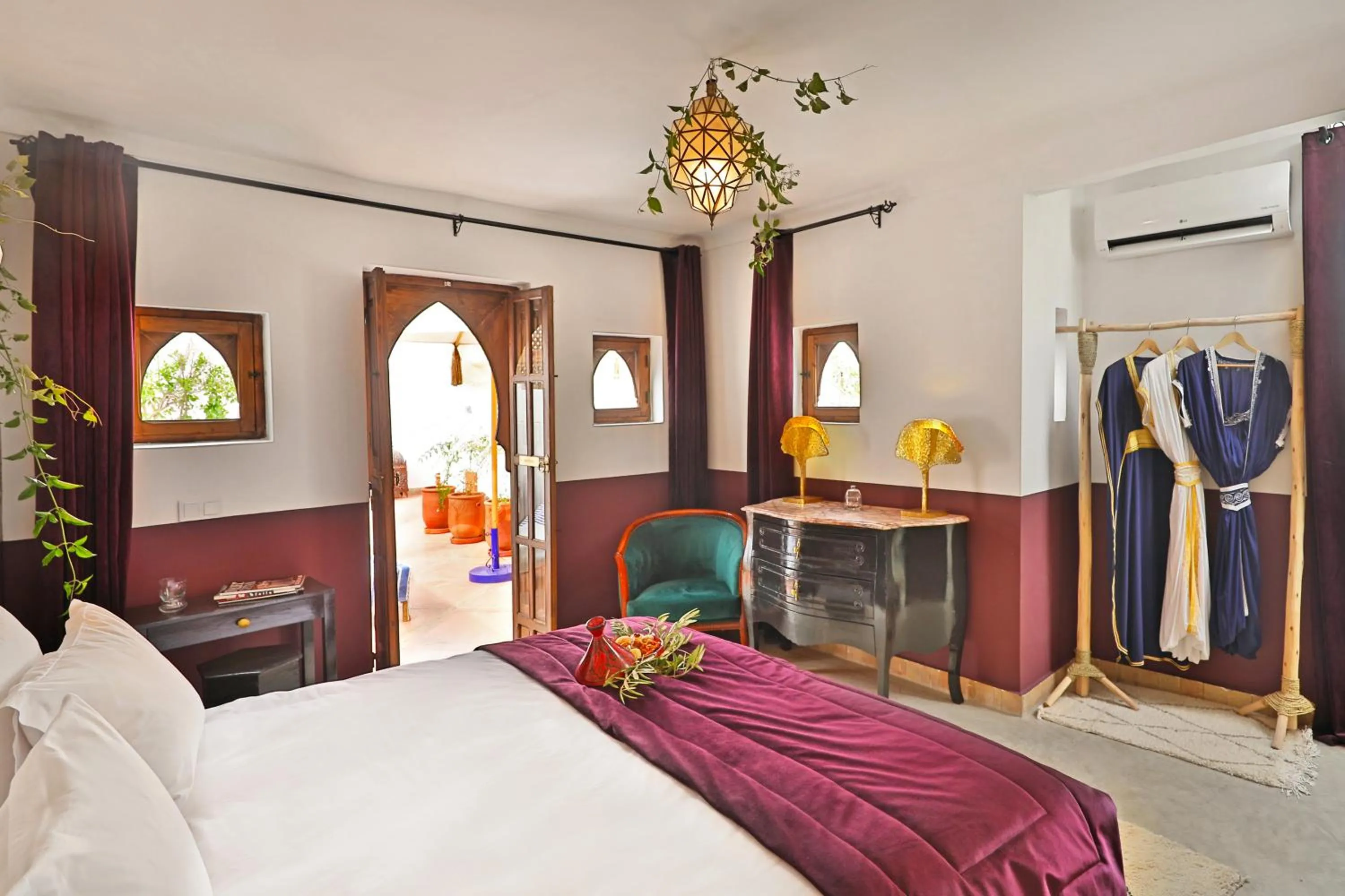 Balcony/Terrace, Bed in Riad la Parenthèse by Sashema