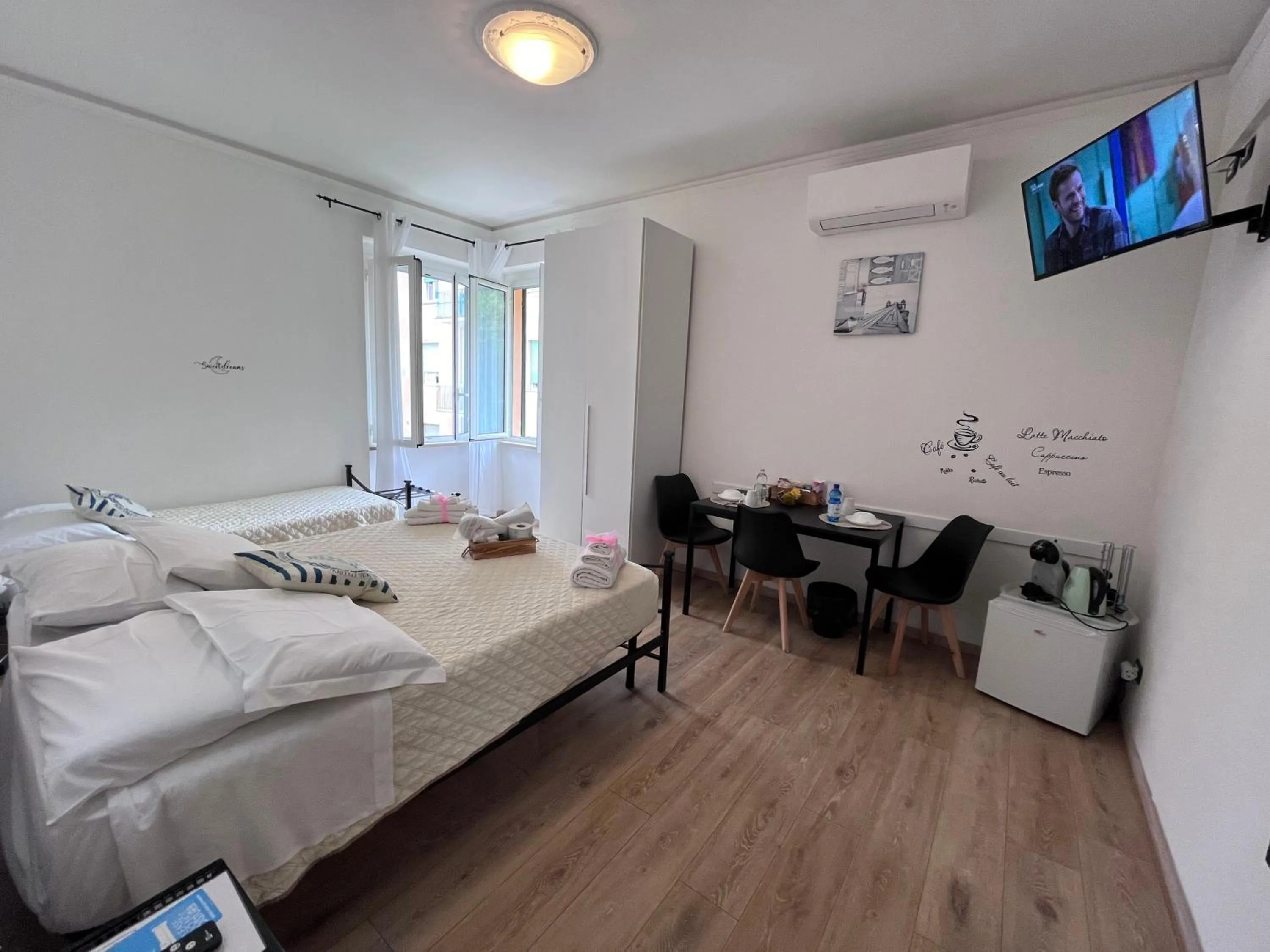 Bedroom, Bed in Affittacamere Il Veliero