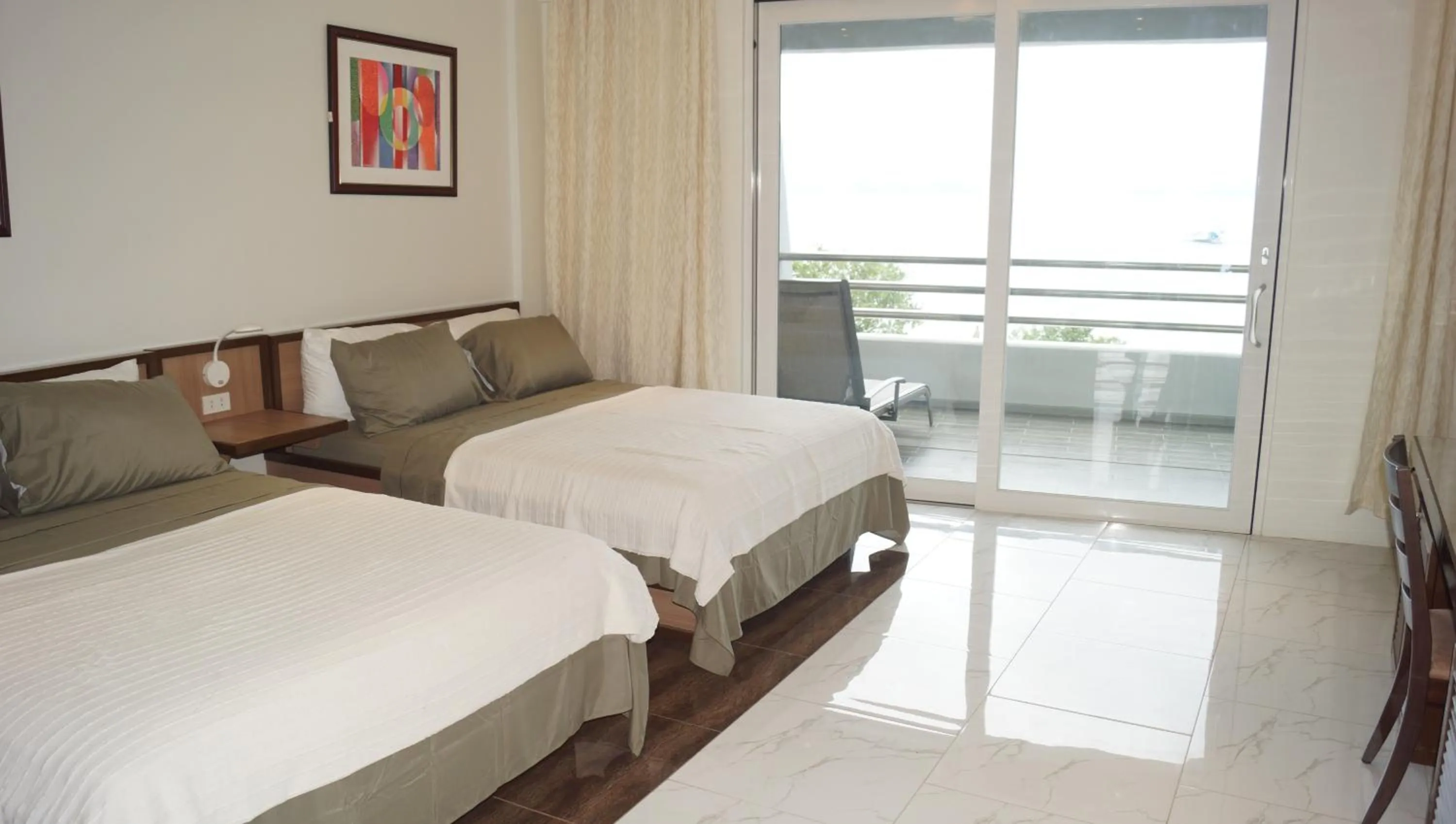 Bed in Panglao Sea Resort - Tangnan