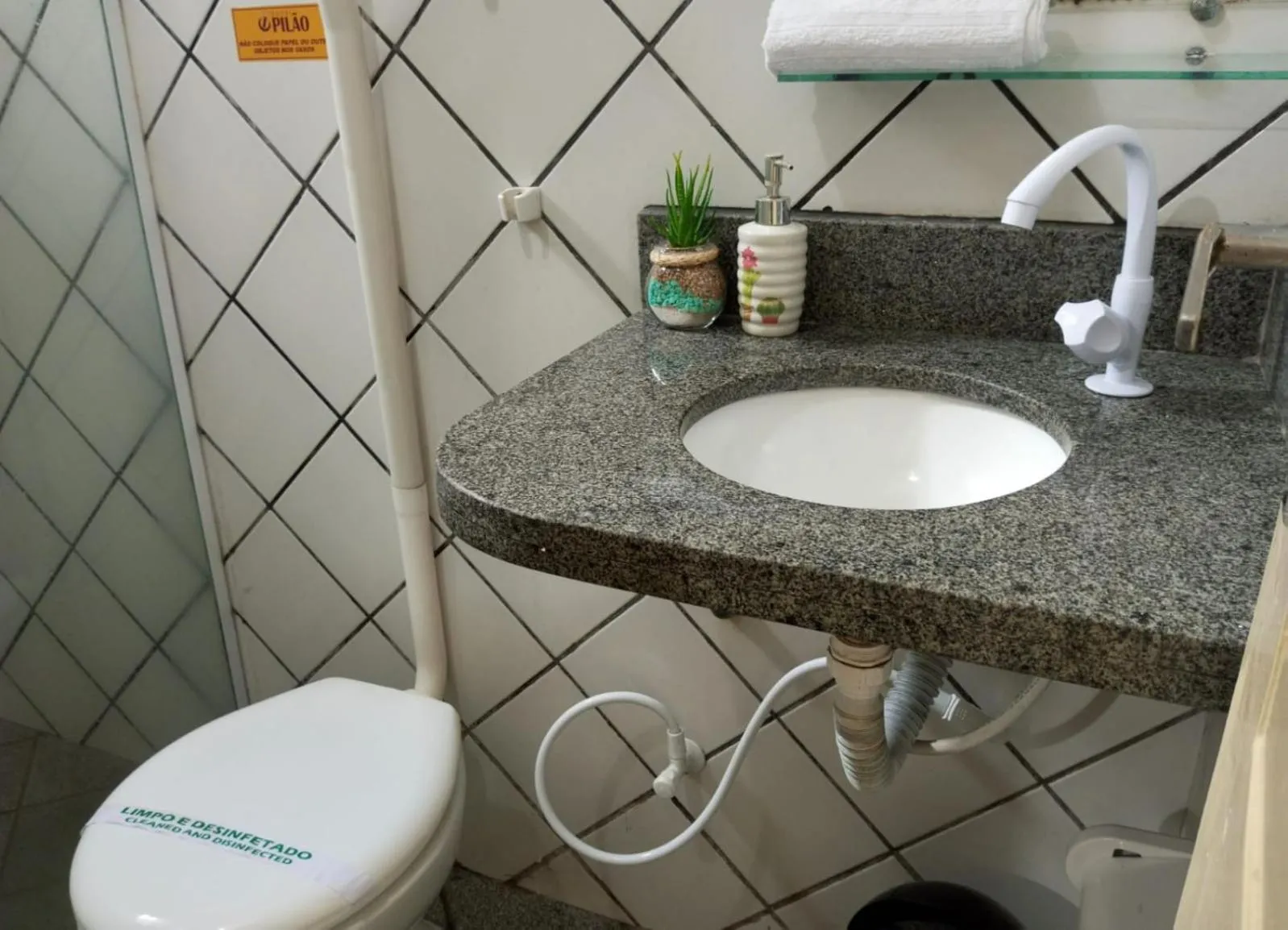 Bathroom in Hotel Pilão