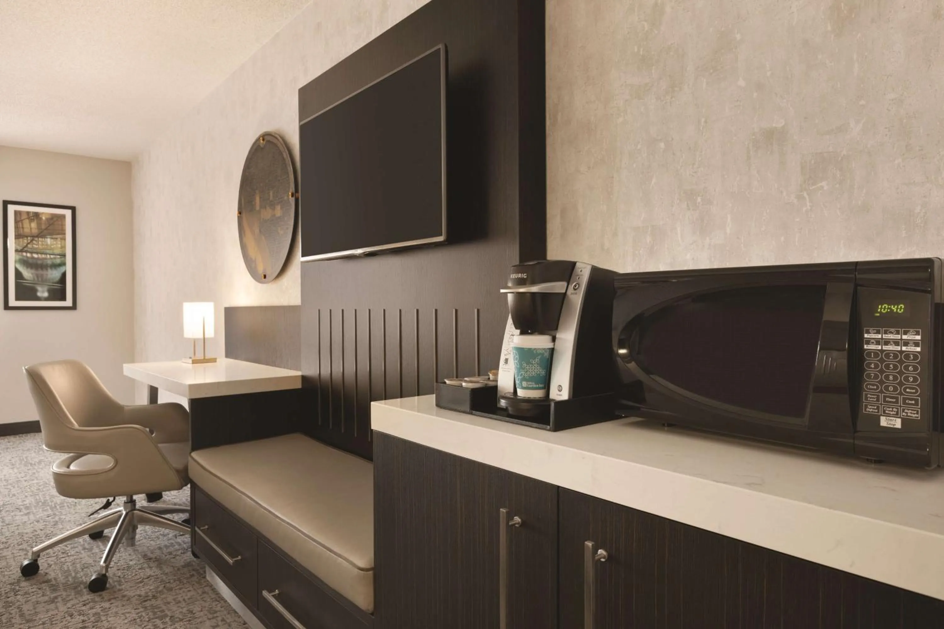 Bedroom in Hilton Garden Inn Washington DC Downtown