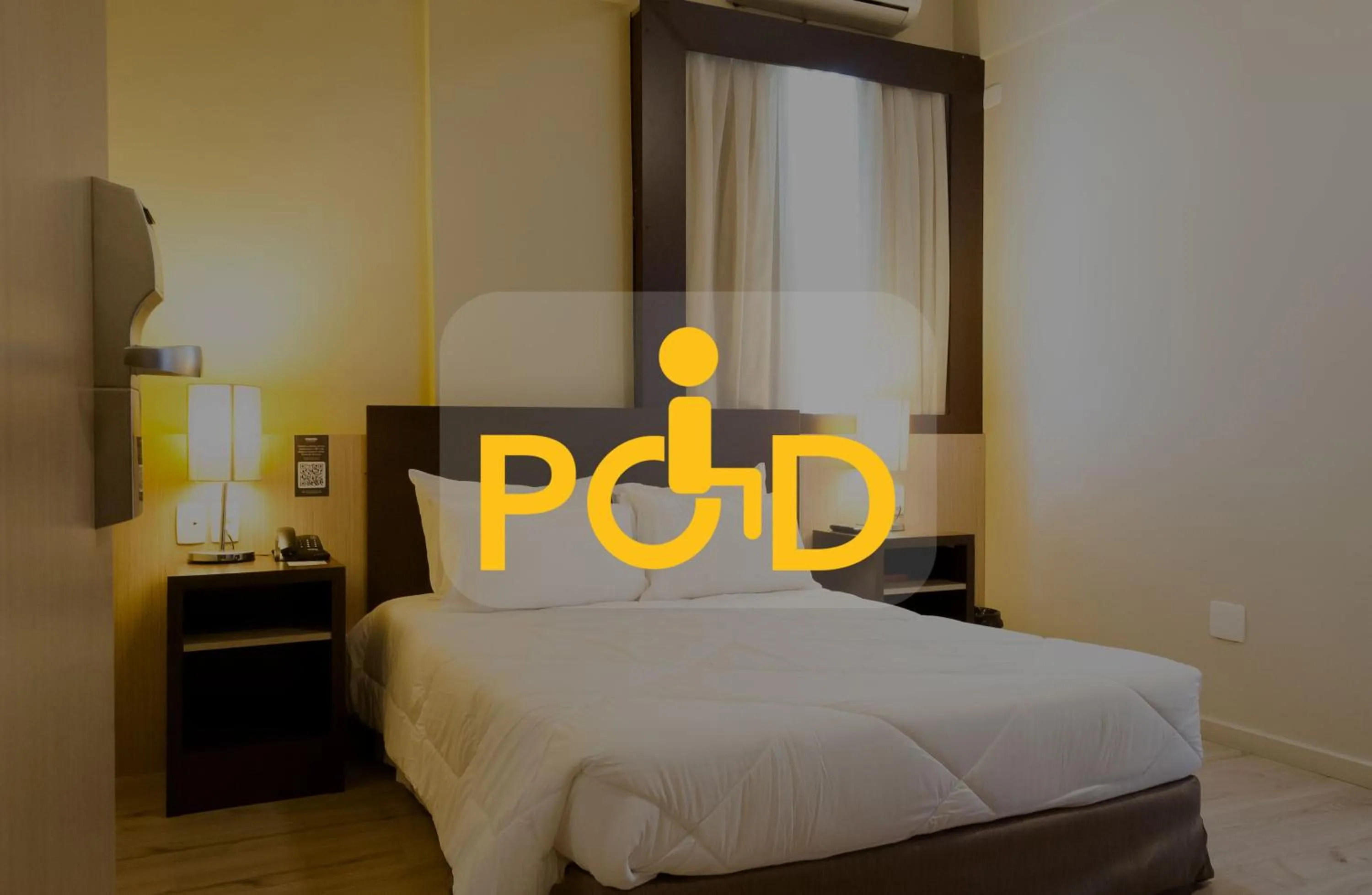 Bedroom, Bed in Master Cosmopolitan Moinhos de Vento