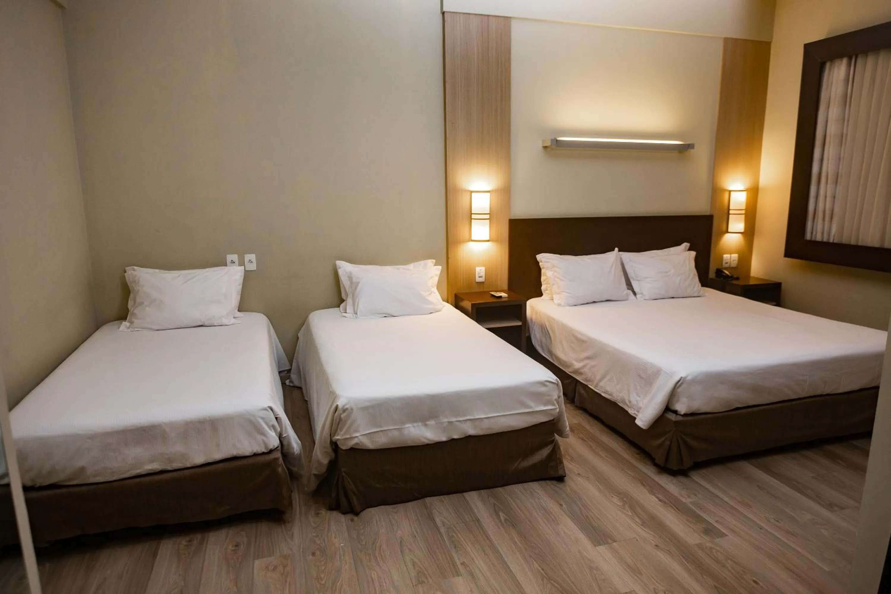 Bed in Master Cosmopolitan Moinhos de Vento