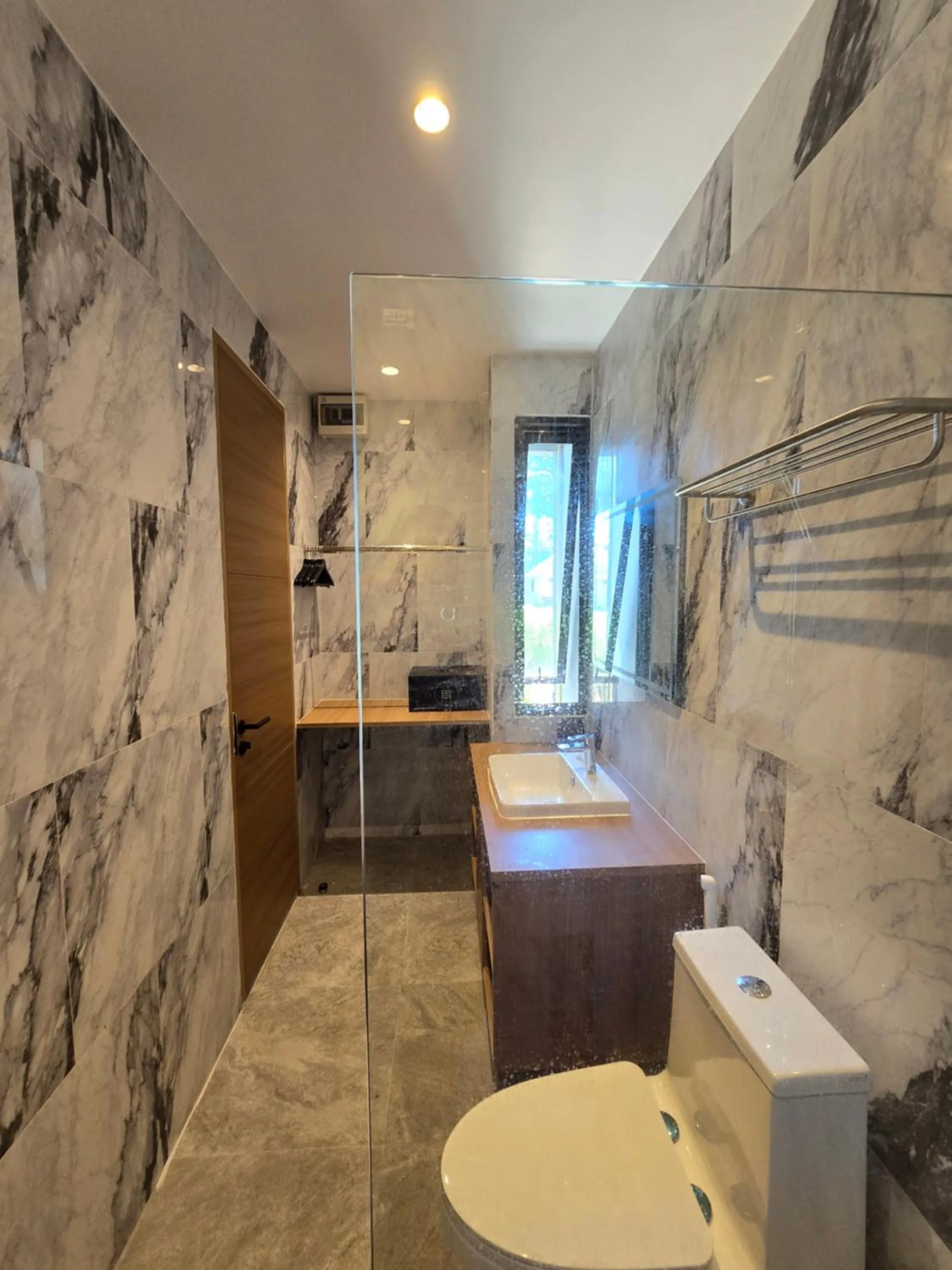 Toilet in Samutra Residences