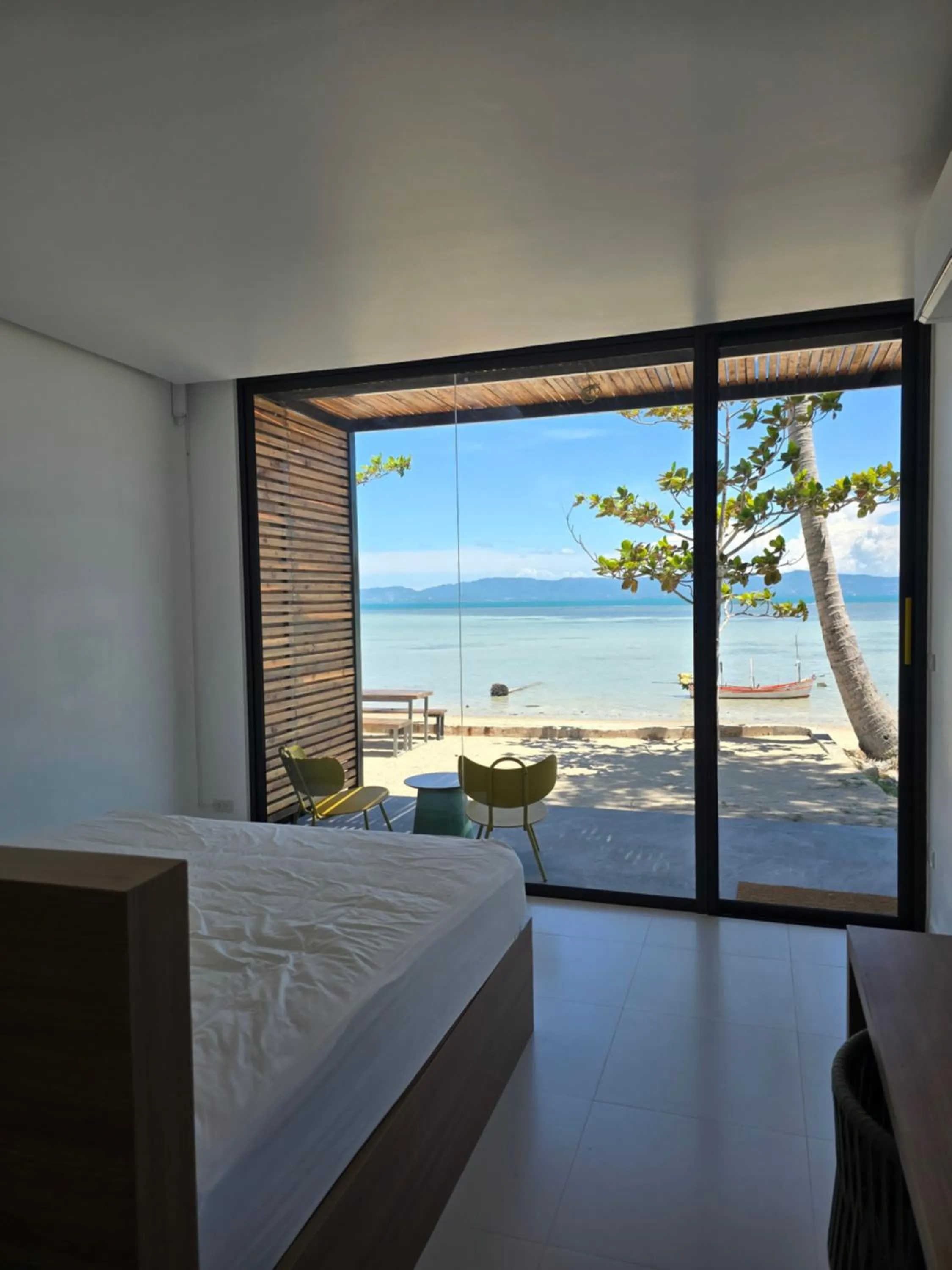 Beach in Samutra Residences