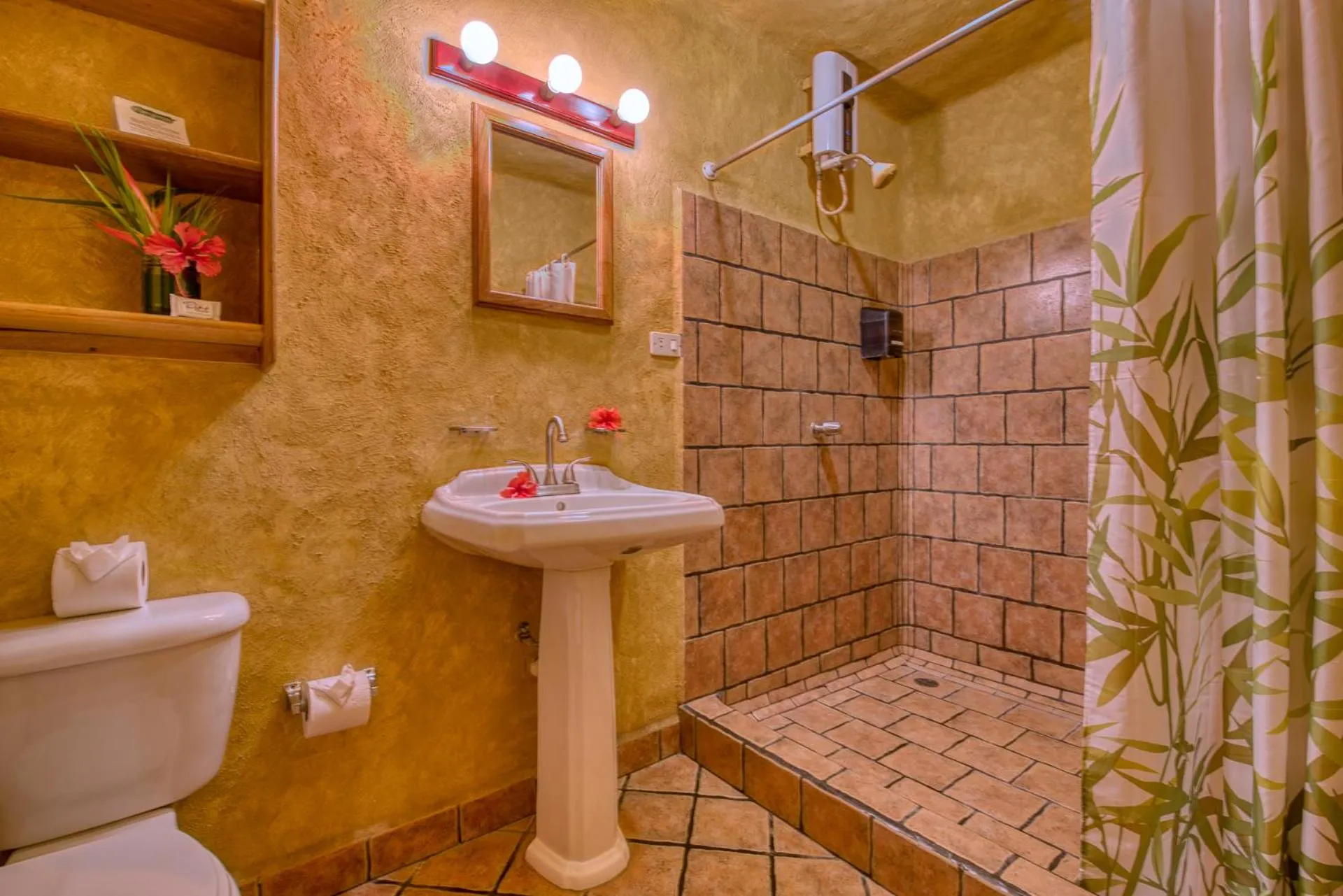 El Sano Banano Beachside Hotel