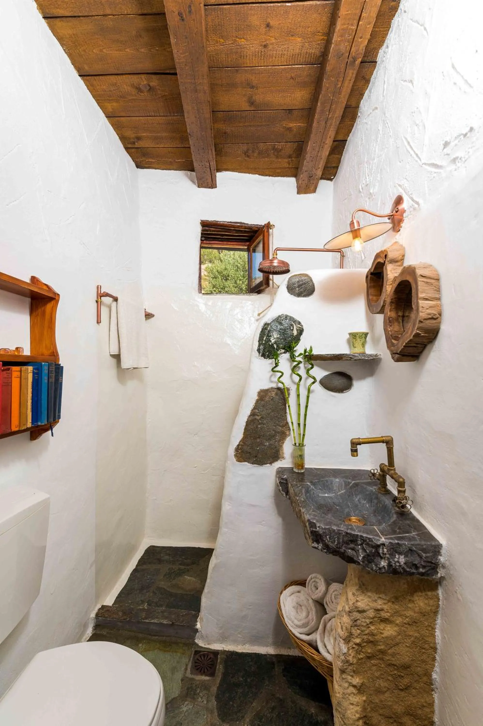 Shower in Natura cottages