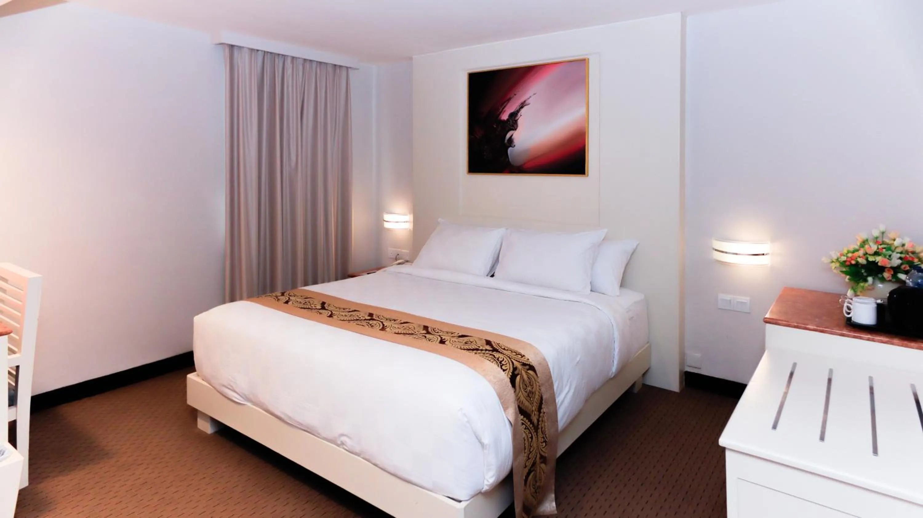 Bed in Beverly Hotel Batam